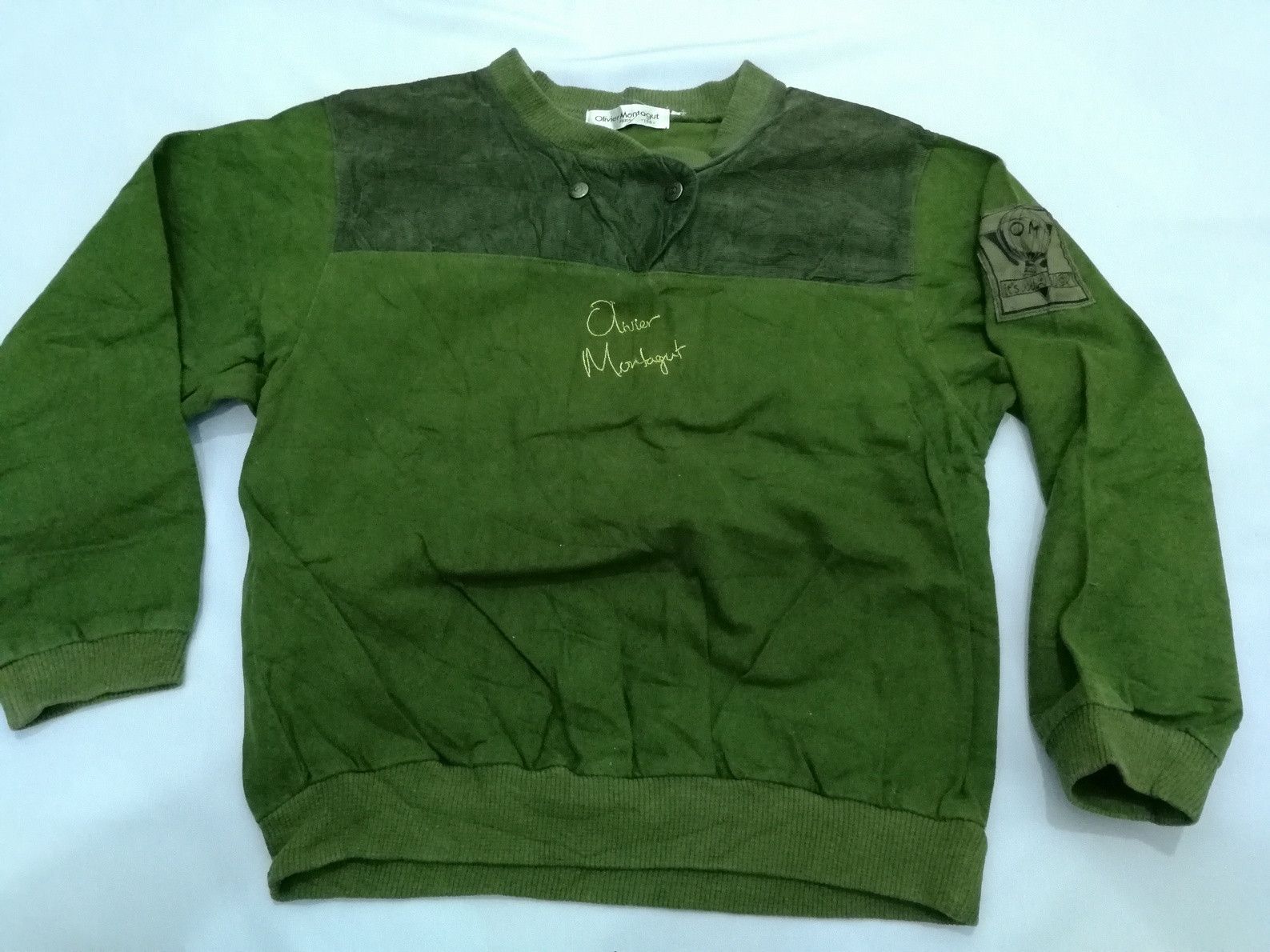 image of Vintage Olivier Montagut Paris Sweatshirt Om It's Magic, Women's (Size Small)