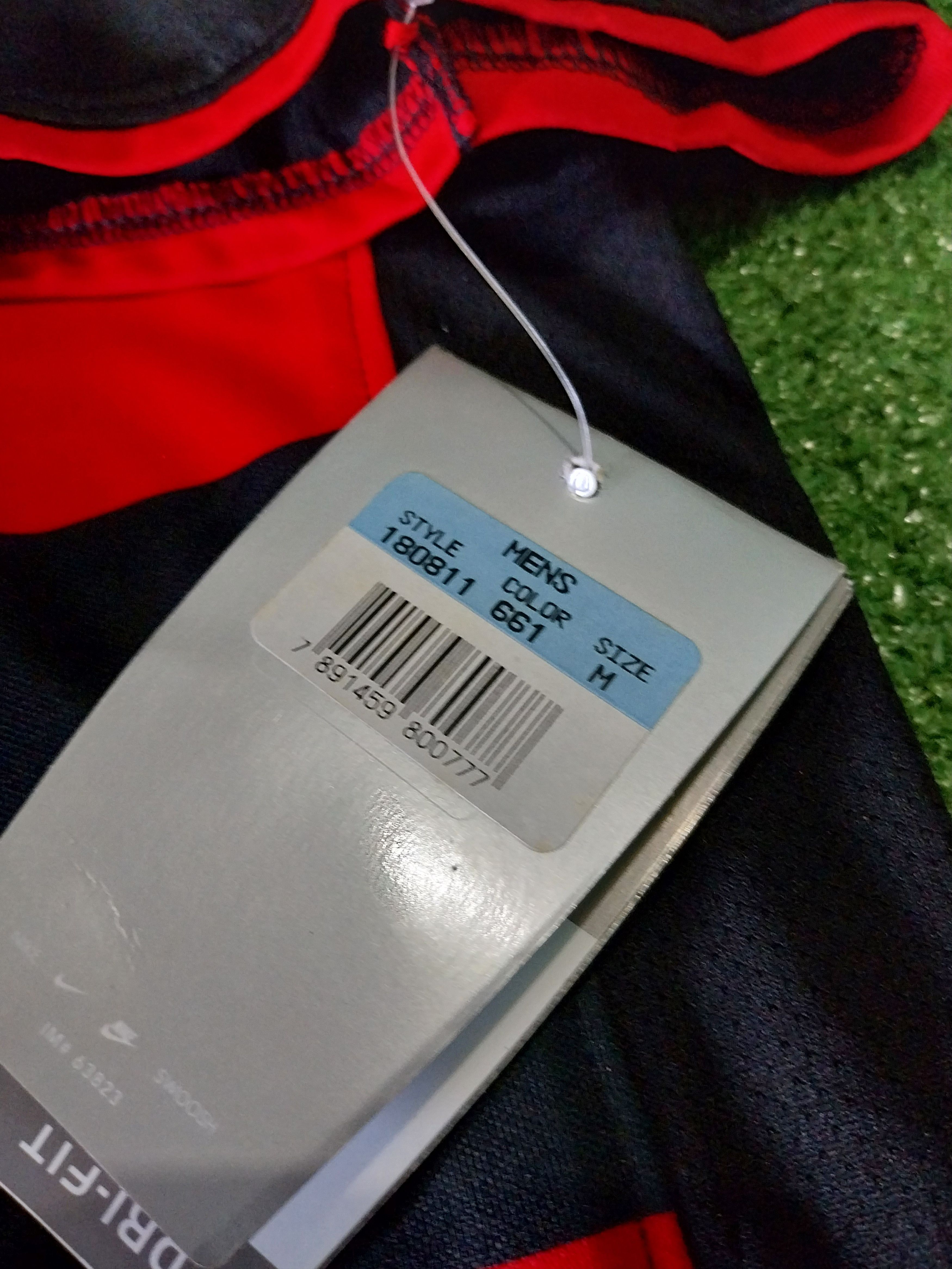 Nike Flamengo home 2000/2001 football Size US M / EU 48-50 / 2 - 9 Thumbnail