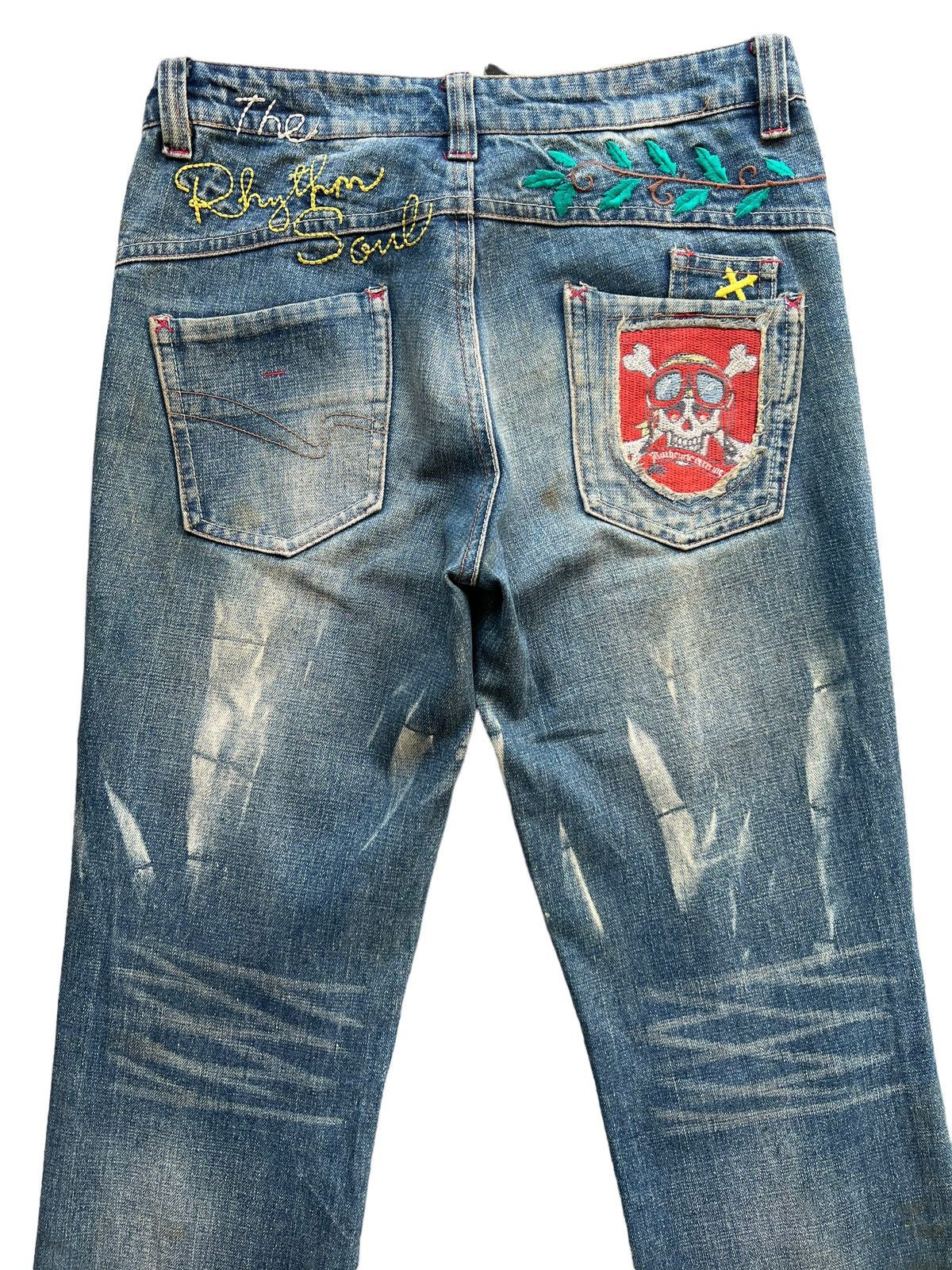 Avirex Distressed Rusty Skull Graphic Patch Denim Jeans 32x31.5 Size US 32 / EU 48 - 6 Thumbnail