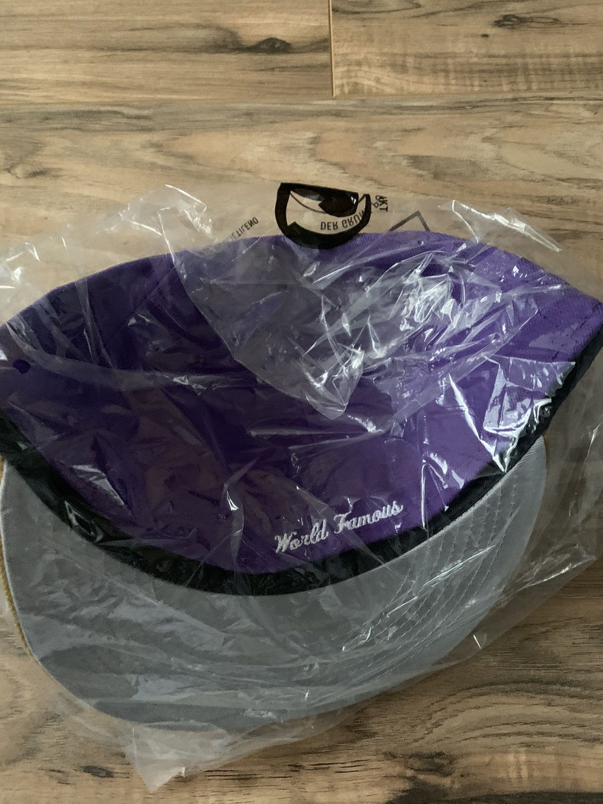 Supreme Supreme 2-Tone Box Logo New Era Size ONE SIZE - 4 Thumbnail