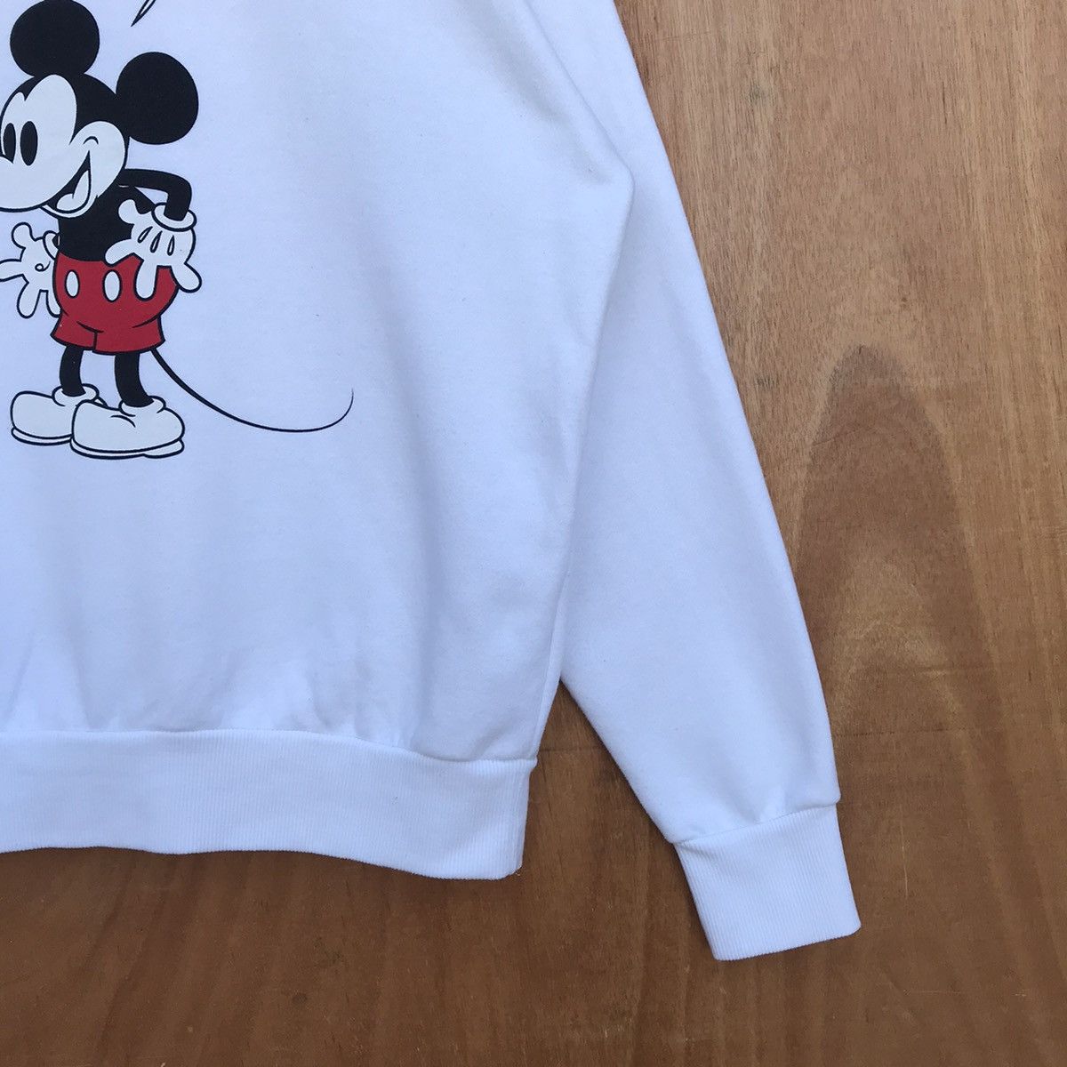 Global Work × Mickey Mouse Mickey mouse x Global work japane brand sweatshirt crewneck Size US M / EU 48-50 / 2 - 3 Thumbnail