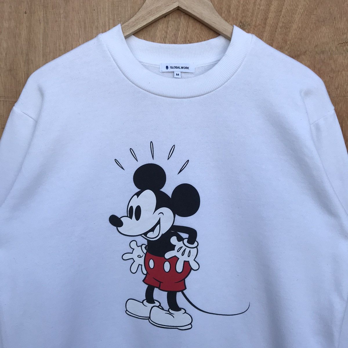 Global Work × Mickey Mouse Mickey mouse x Global work japane brand sweatshirt crewneck Size US M / EU 48-50 / 2 - 4 Thumbnail