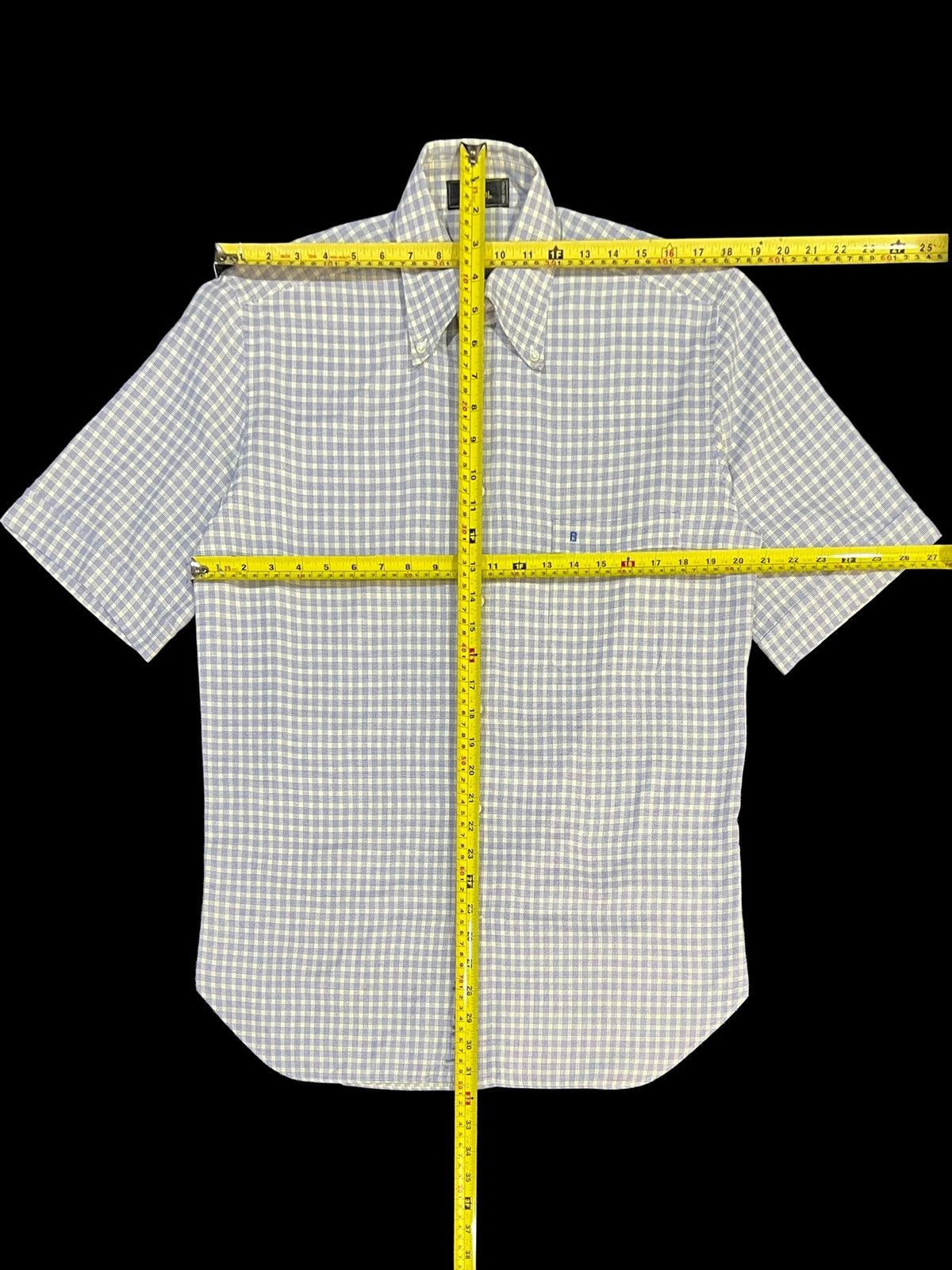Fendi 🔥NEED GONE🔥VTG FENDI BUTTON UP SPELLOUT SINGLE POCKET Size US M / EU 48-50 / 2 - 18 Thumbnail