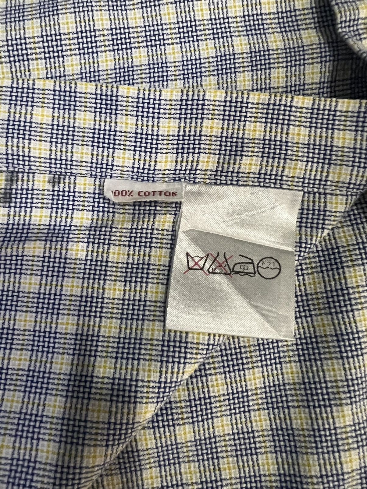 Fendi 🔥NEED GONE🔥VTG FENDI BUTTON UP SPELLOUT SINGLE POCKET Size US M / EU 48-50 / 2 - 17 Thumbnail