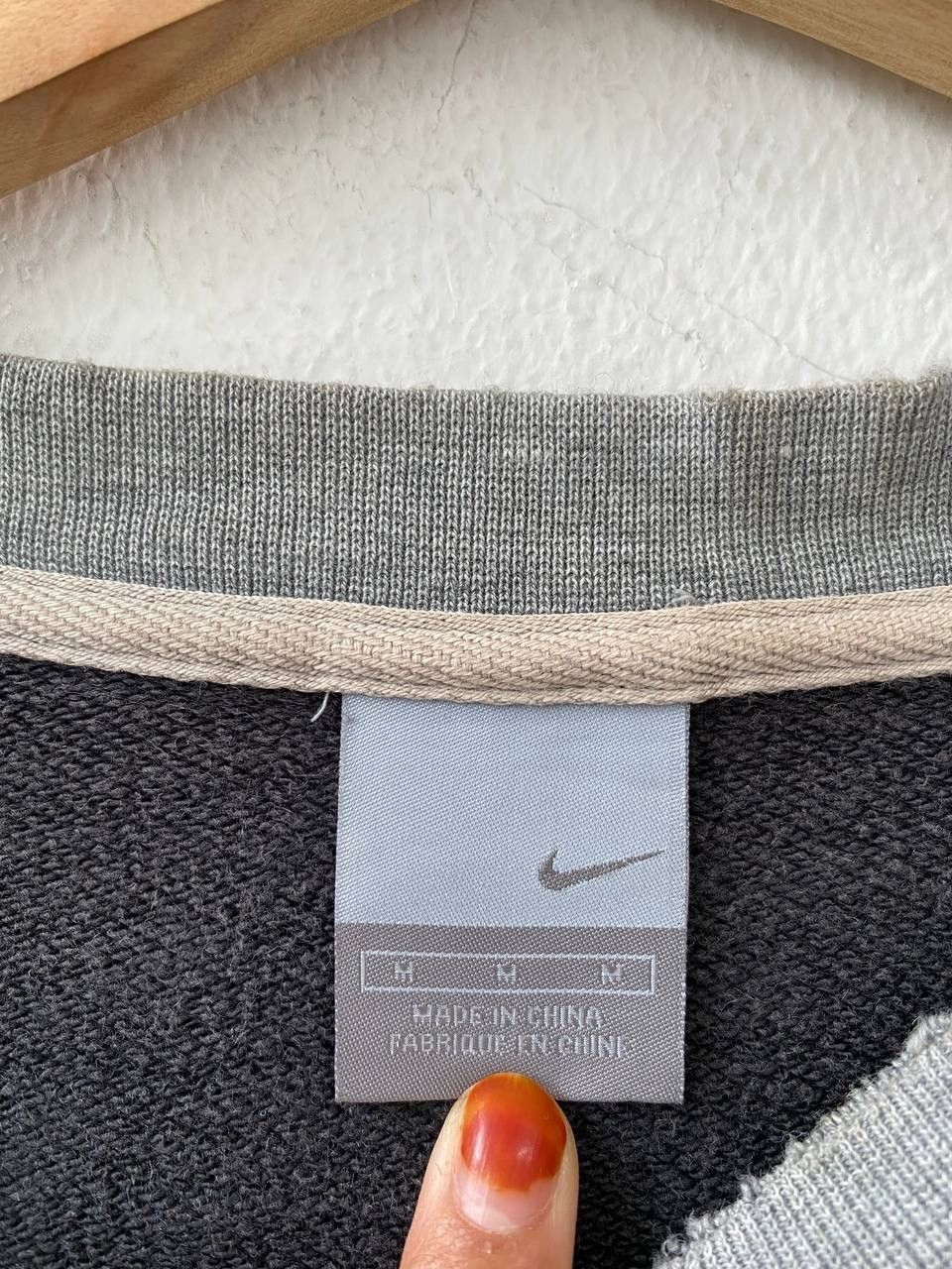 Nike Vintage Y2K Nike Distressed Big Logo Crewneck Travis Scott Size US M / EU 48-50 / 2 - 8 Thumbnail