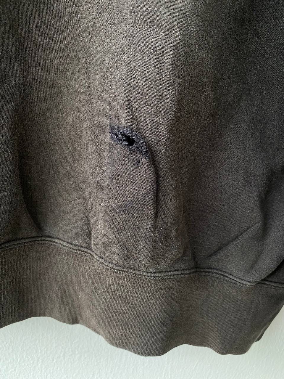 Nike Vintage Y2K Nike Distressed Big Logo Crewneck Travis Scott Size US M / EU 48-50 / 2 - 6 Thumbnail