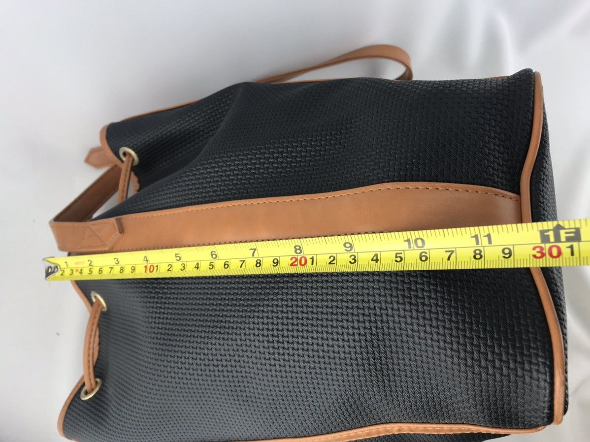 Yves Saint Laurent ❌Last Drop❌ Authentic Vintage YSL Bucket Drawstring Handbag Size ONE SIZE - 16 Thumbnail