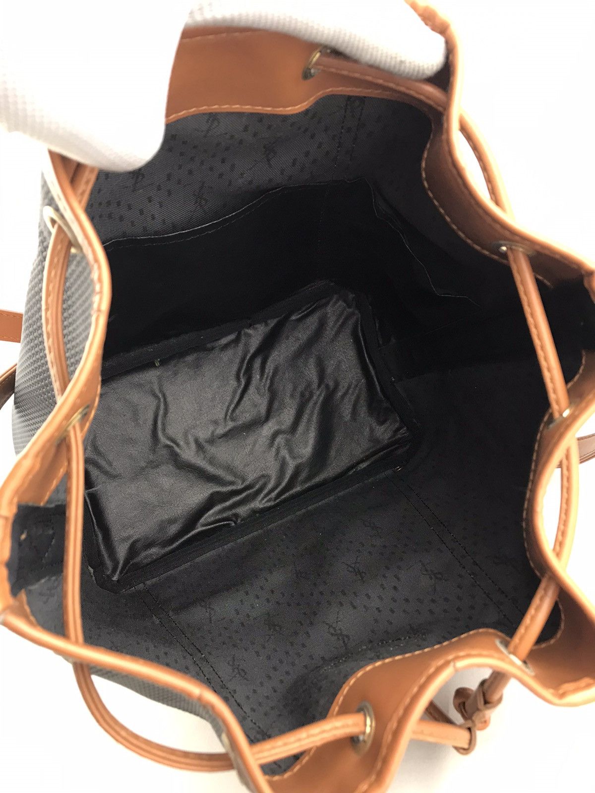 Yves Saint Laurent ❌Last Drop❌ Authentic Vintage YSL Bucket Drawstring Handbag Size ONE SIZE - 18 Thumbnail