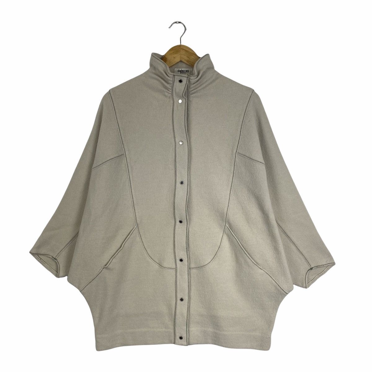 Hiroko Koshino Homme × Japanese Brand × Vintage Vintage HIROKO BIS KOSHINO Japan Wool Cloaks & Capes Jacket Size US L / EU 52-54 / 3 - 1 Thumbnail