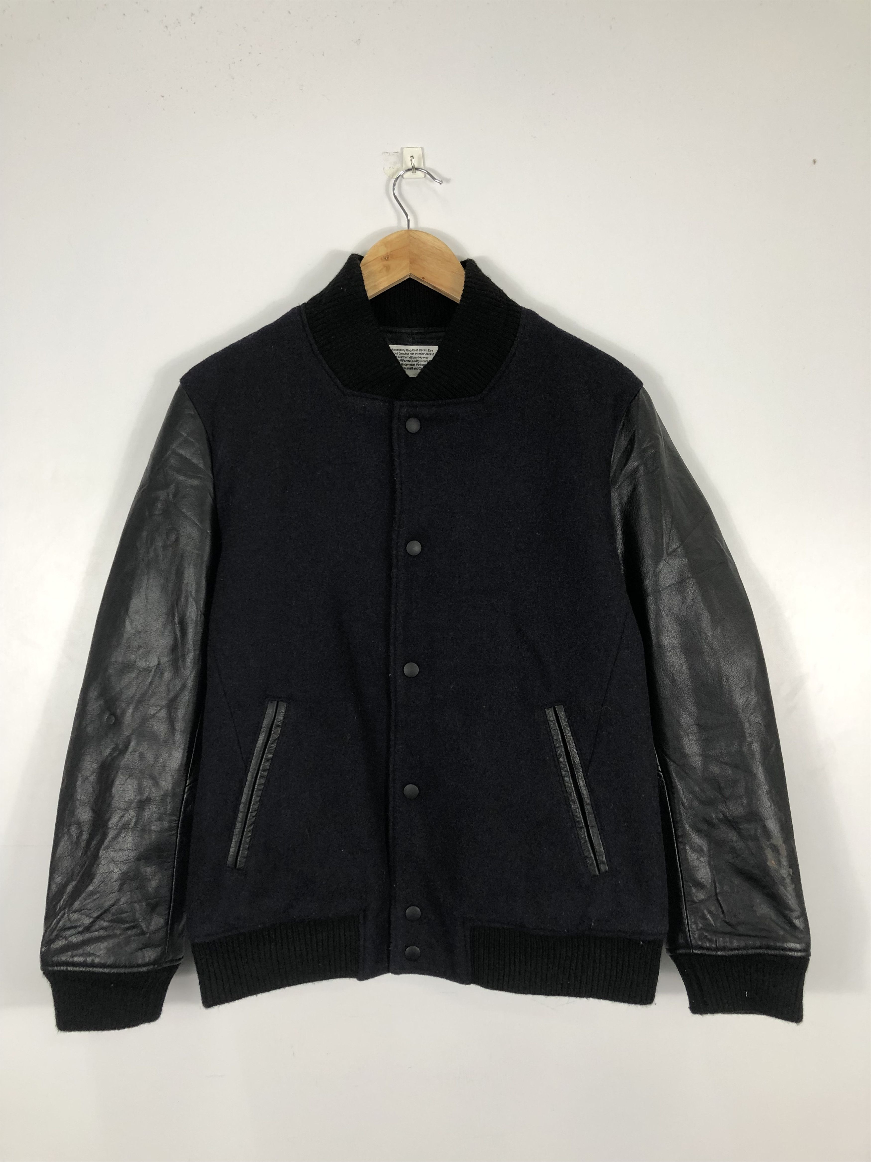 Japanese Brand × Vintage Vintage Japanese Brand Varsity Jacket Leather V0164Sleeve Size US L / EU 52-54 / 3 - 1 Thumbnail