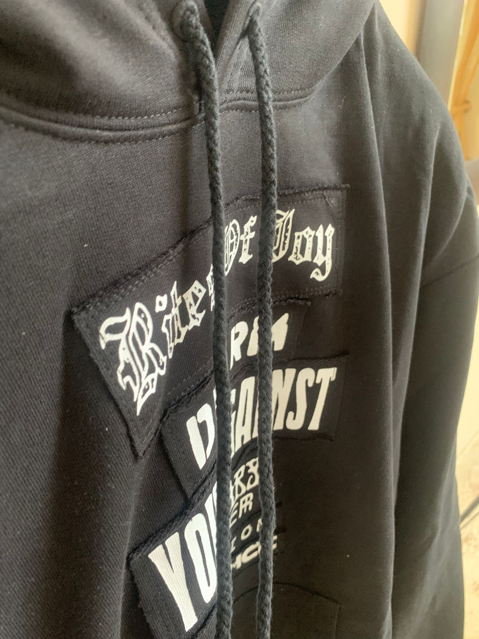 Raf Simons Youth Against Isolation Hoodie in Black Size US M / EU 48-50 / 2 - 5 Thumbnail