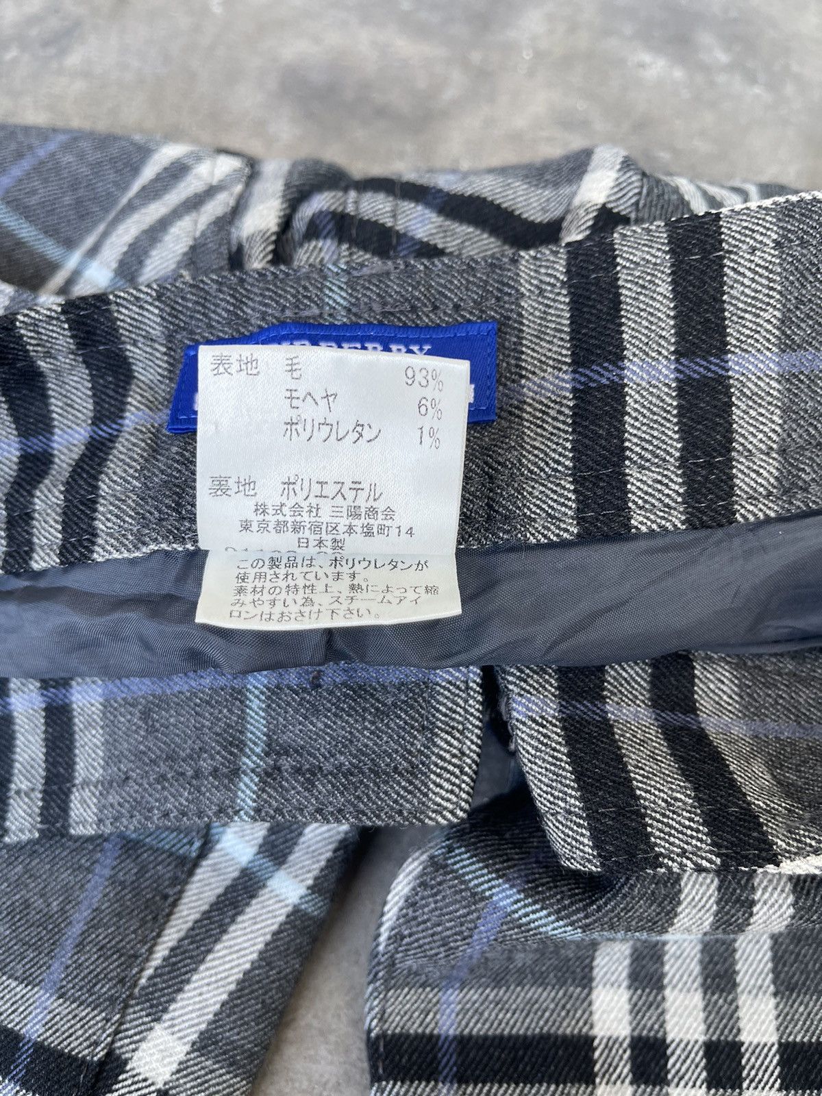 Burberry JAPAN MADE Burberry London Blue Label Flare Pant Size 28" / US 6 / IT 42 - 9 Thumbnail