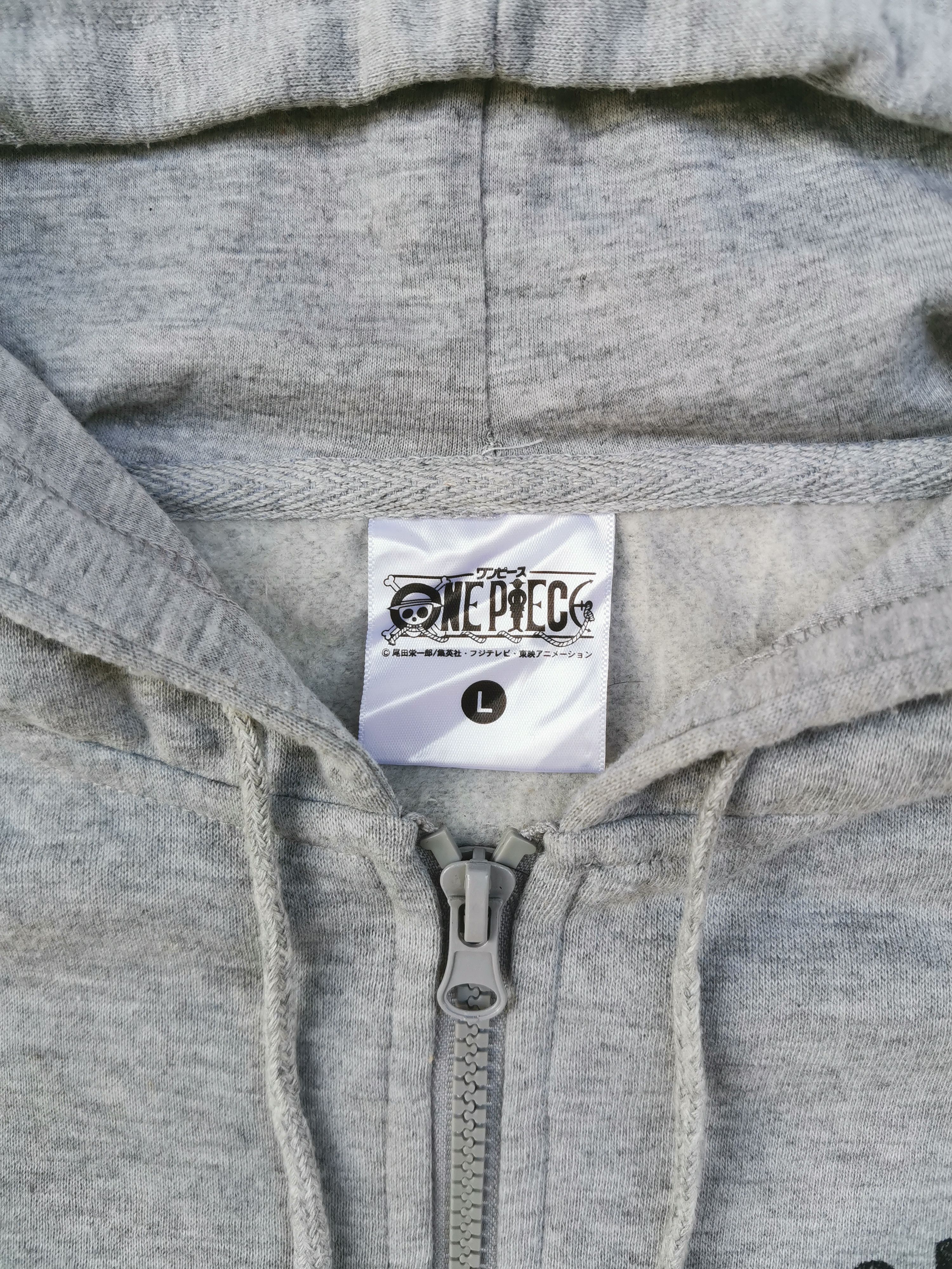 Japanese Brand One Piece Tony Tony Chopper Big Logo Hooded Sweaters Size US L / EU 52-54 / 3 - 6 Thumbnail