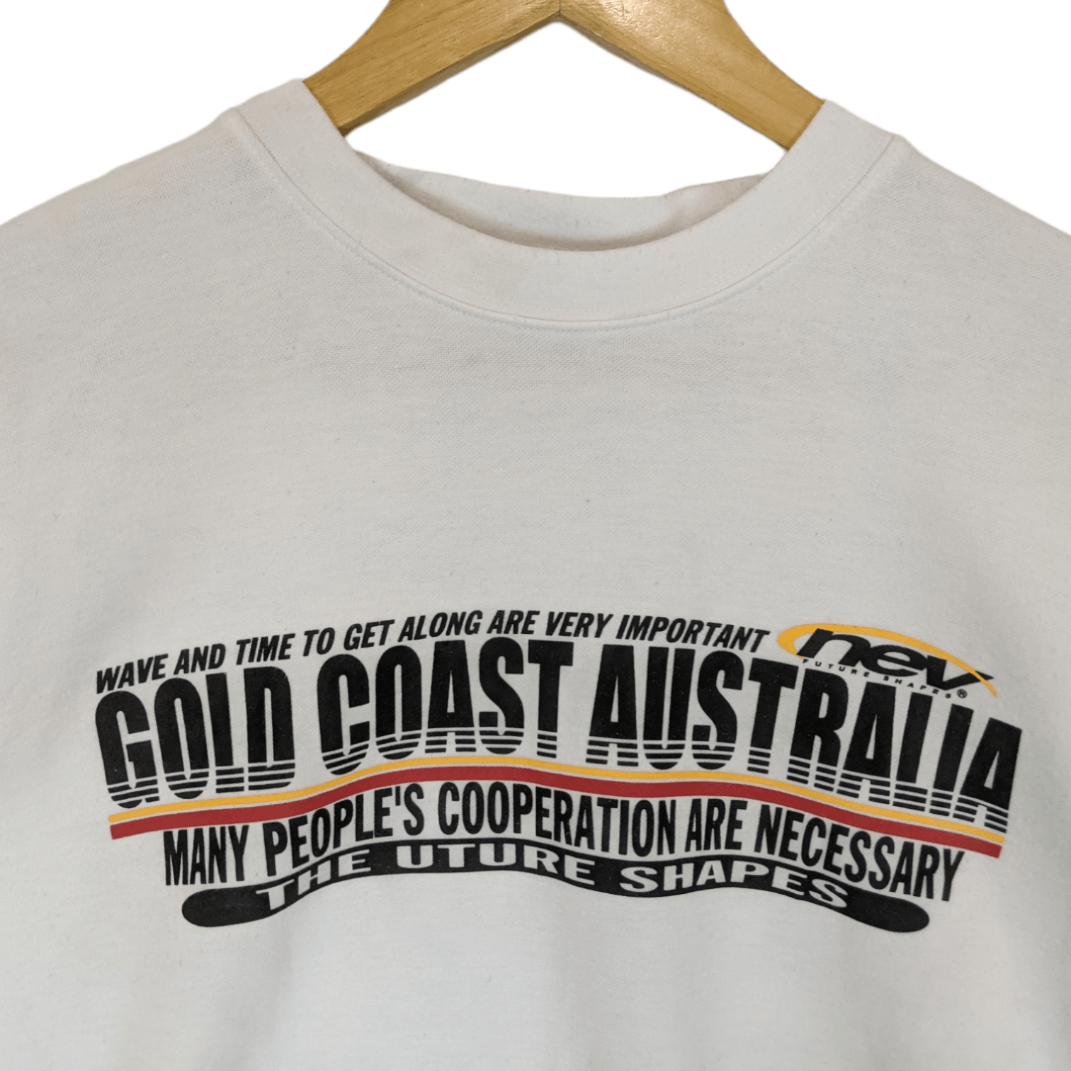 Japanese Brand NEV Future Shape Gold Coast Australia Surfer Sweatshirt Size US S / EU 44-46 / 1 - 3 Thumbnail