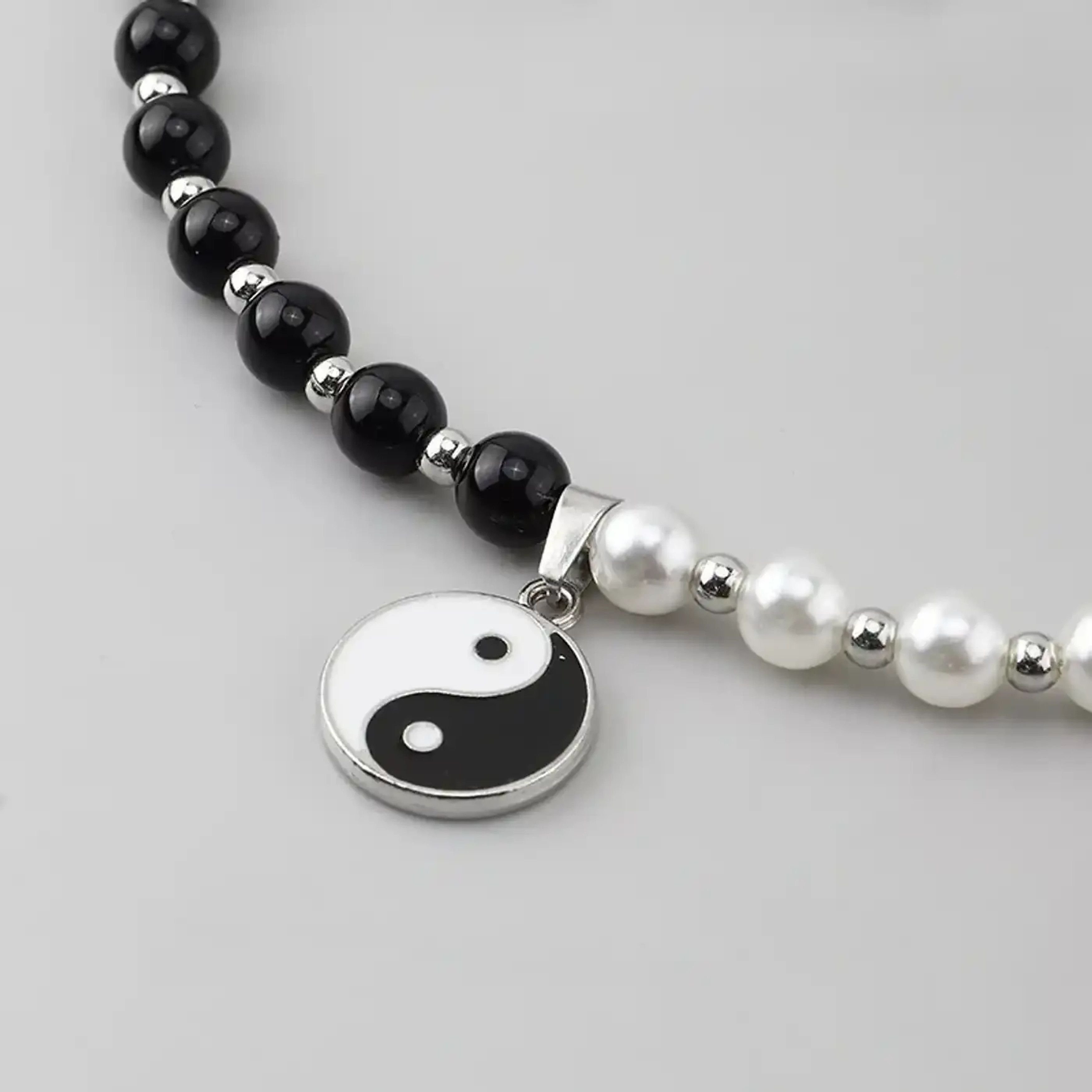 Jewelry Yin Yang Pendant Bead Necklace Lucky Asian Peace Love Chain Size ONE SIZE - 2 Thumbnail