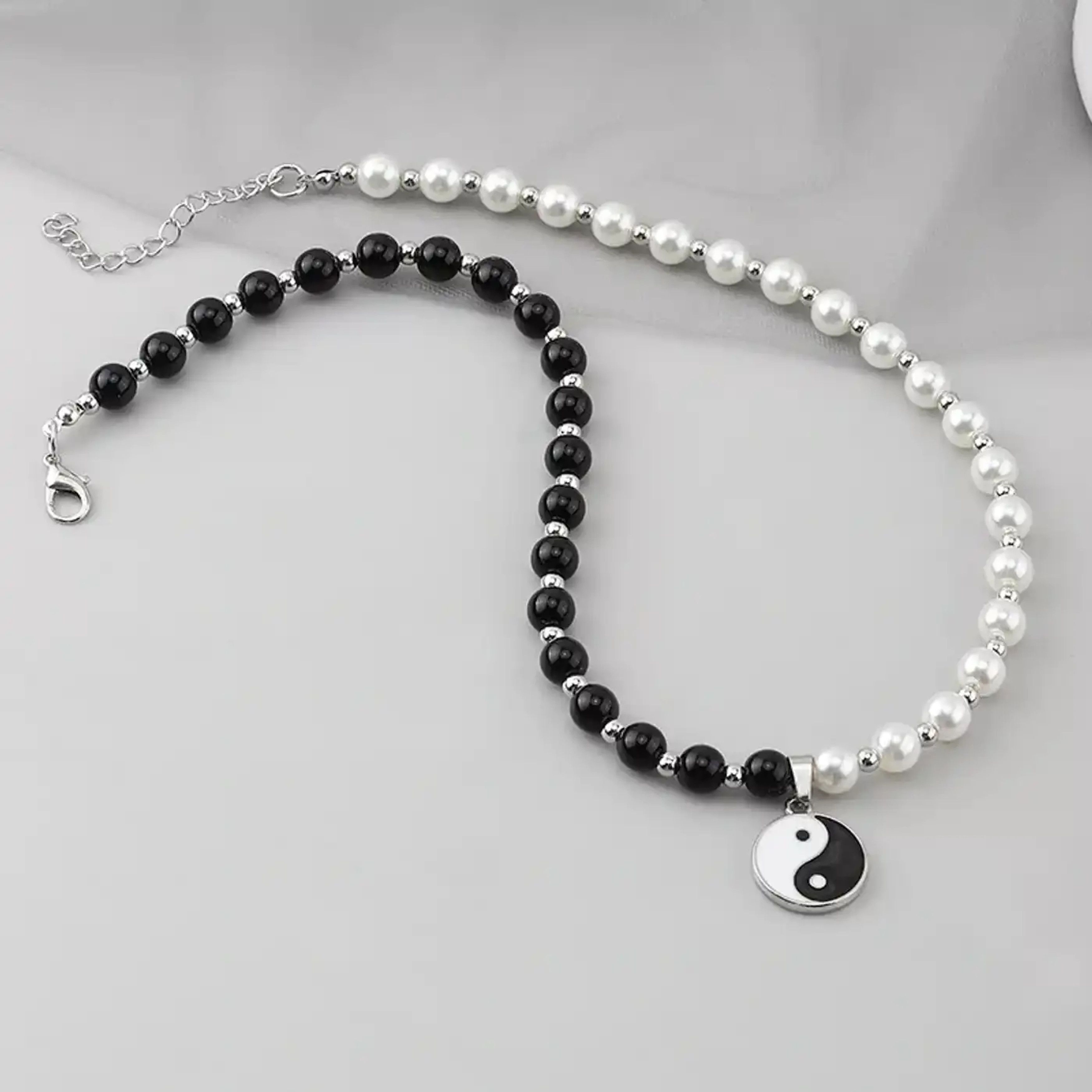 Jewelry Yin Yang Pendant Bead Necklace Lucky Asian Peace Love Chain Size ONE SIZE - 1 Thumbnail