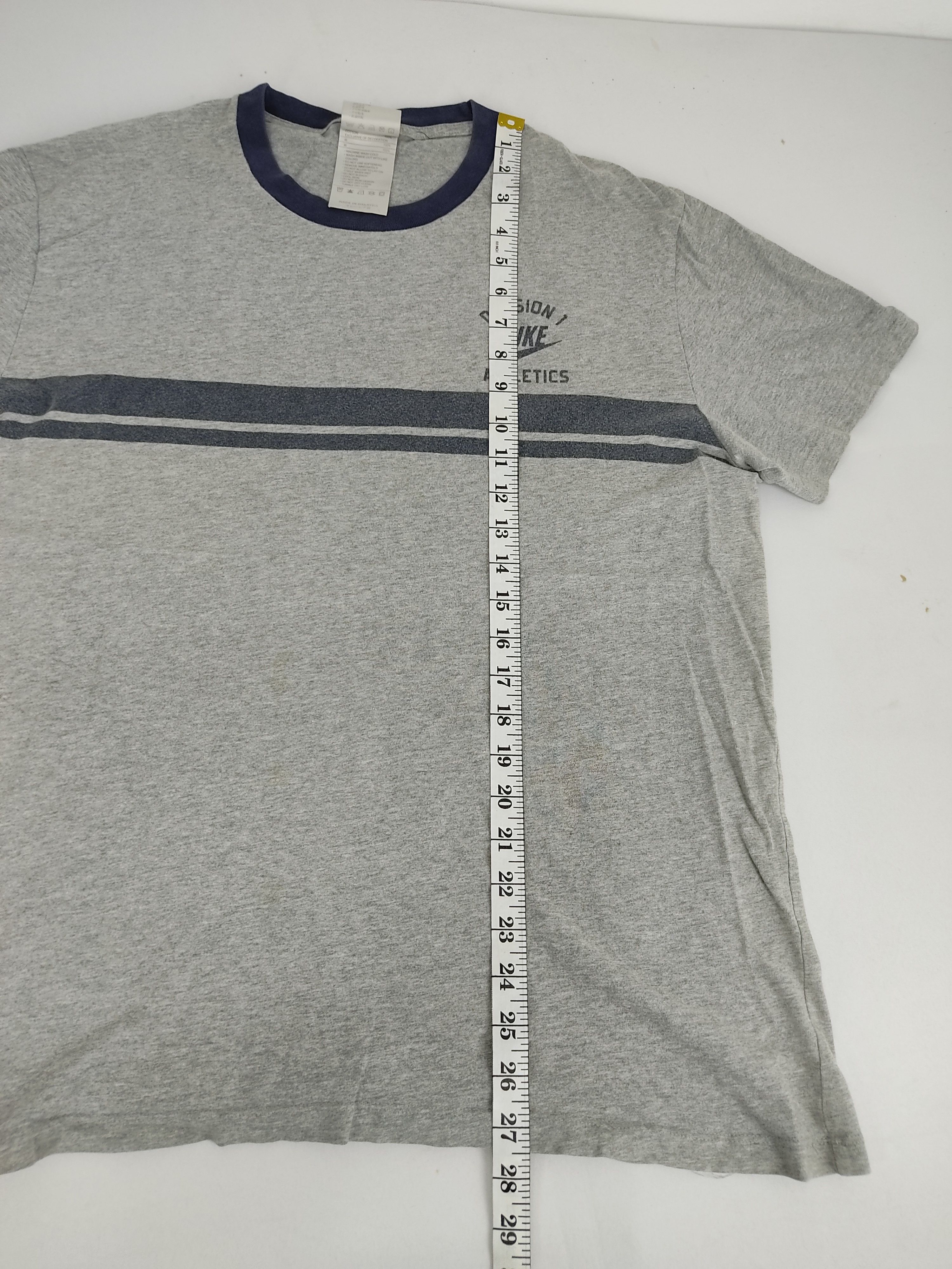 Nike Vintage Nike Swoosh Division 1 Athletic Spell Out Striped Size US L / EU 52-54 / 3 - 8 Thumbnail