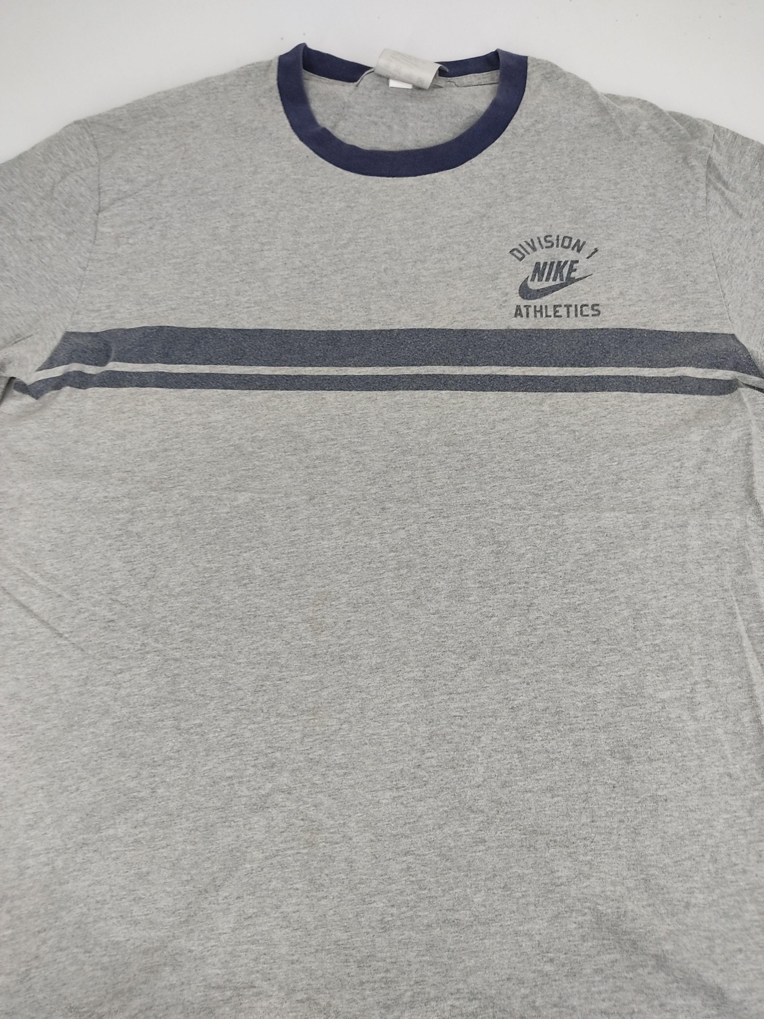 Nike Vintage Nike Swoosh Division 1 Athletic Spell Out Striped Size US L / EU 52-54 / 3 - 2 Thumbnail