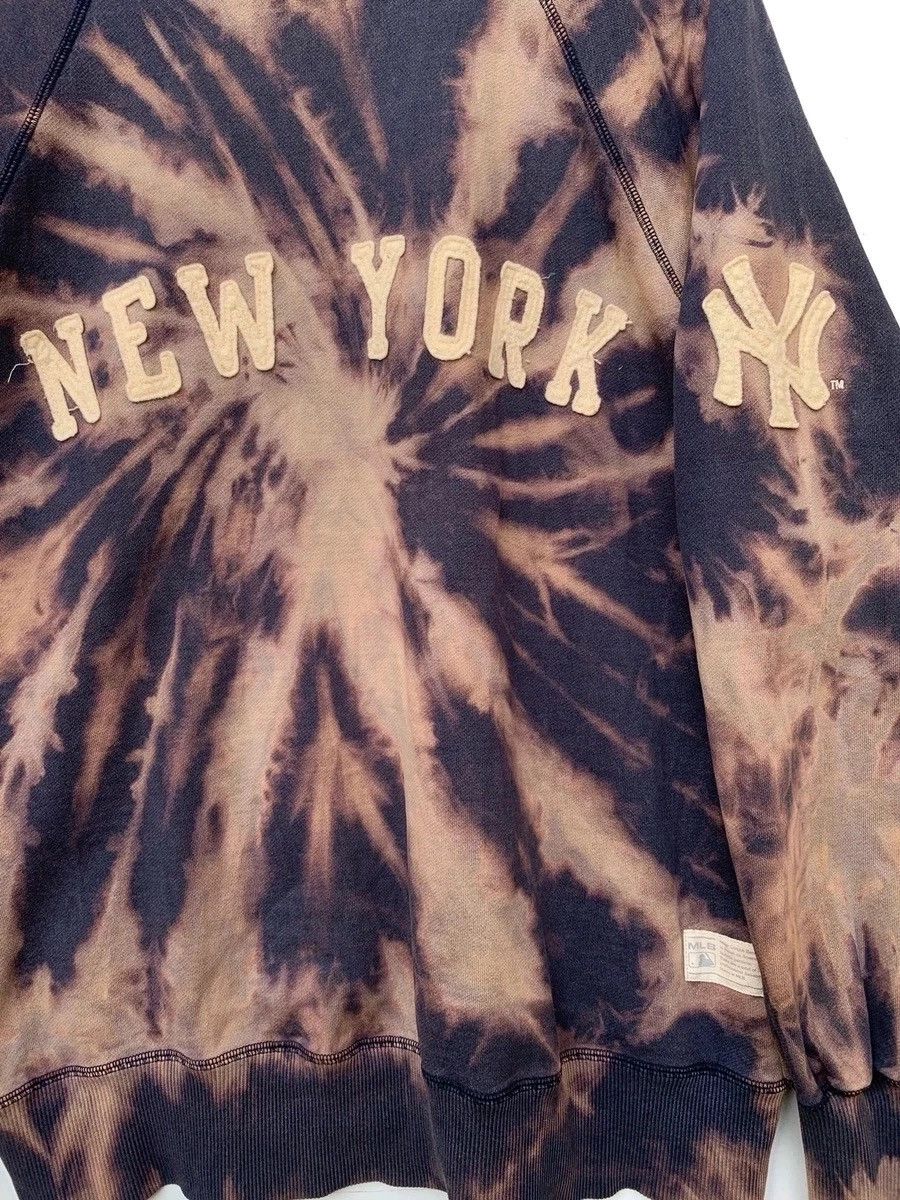 New York Yankees × Uniqlo × Vintage Vintage New York Yankees Collab Uniqlo Custom Made Bleach Size US XL / EU 56 / 4 - 4 Thumbnail