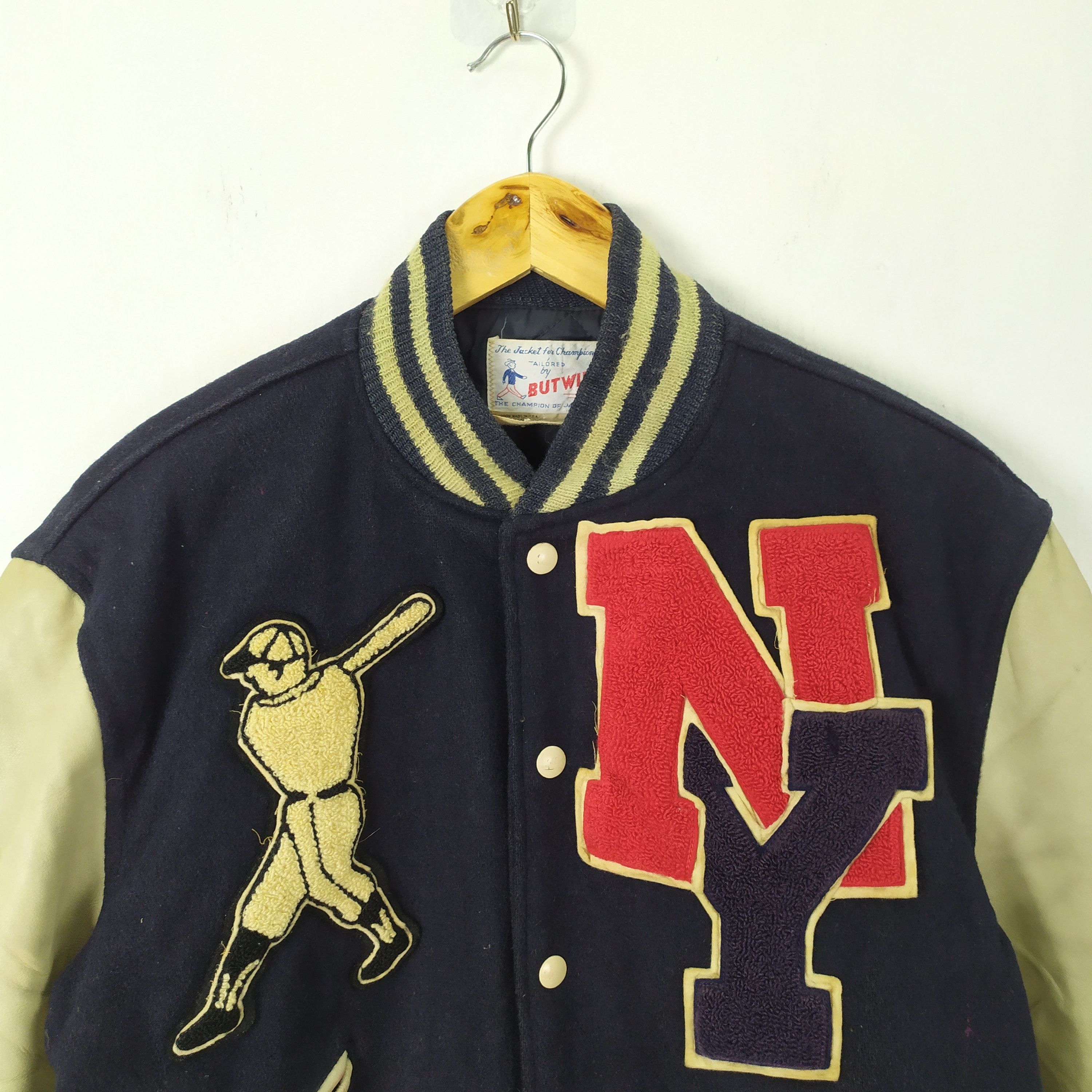 New York Yankees VINTAGE 70' NEW YORK YANKEES BASEBALL FADED VARSITY JACKET Size US S / EU 44-46 / 1 - 2 Thumbnail