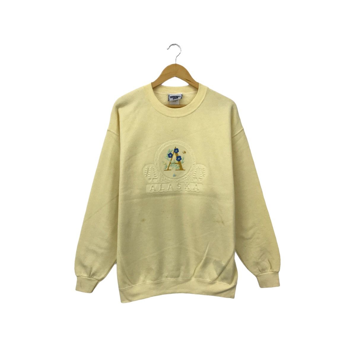 Vintage Yellow Alaska Crewneck popular sweatshirt