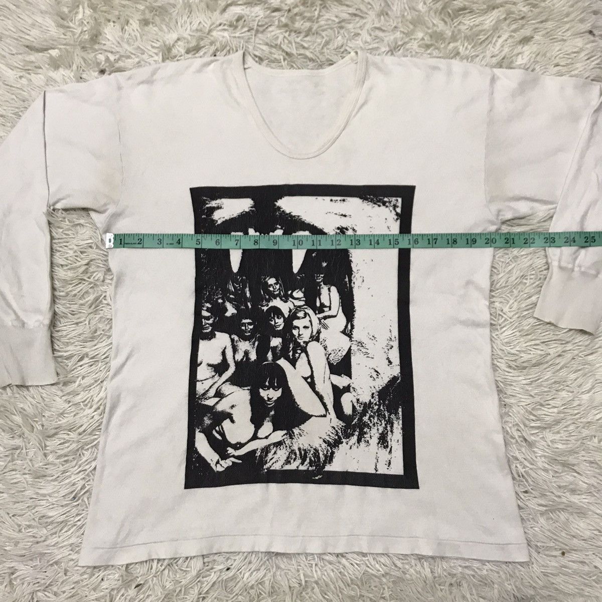 Vintage Vintage naked girl life at jungle tshirt Size US M / EU 48-50 / 2 - 9 Thumbnail