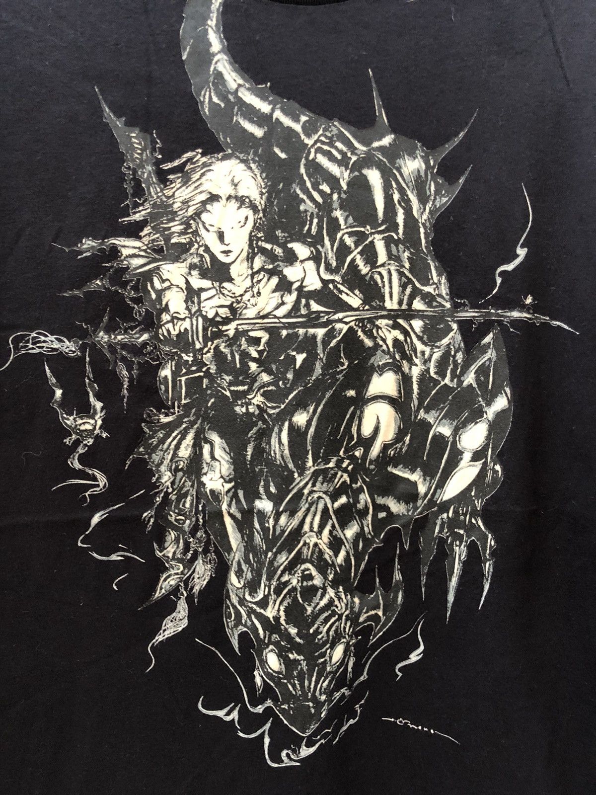 Uniqlo Uniqlo by Yoshitaka Amano Collaboration tee -final fantasy Size US M / EU 48-50 / 2 - 4 Thumbnail