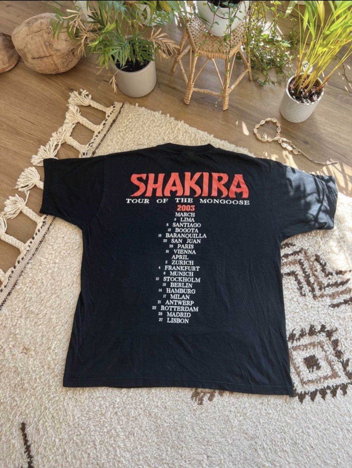 Streetwear × Vintage Vintage 2003 Shakira Tour Of The