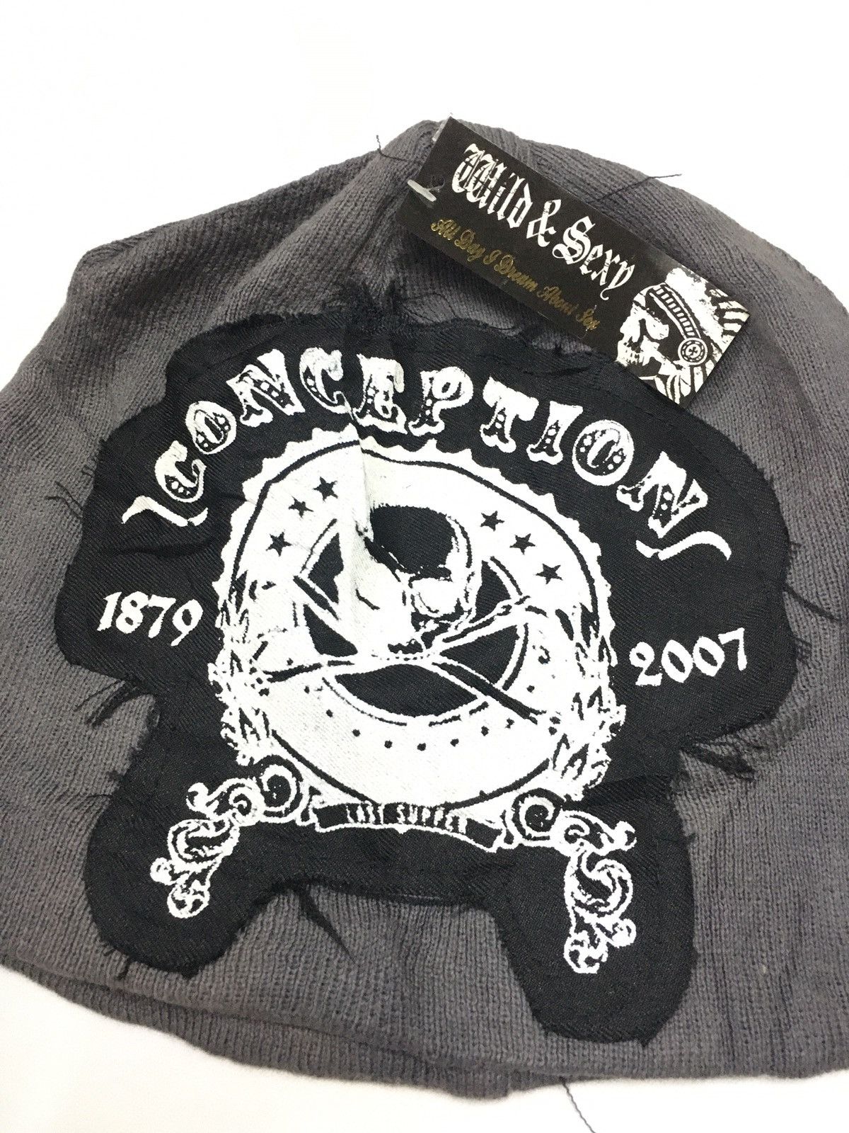 Japanese Brand Conception Big SKULL Beanies Size ONE SIZE - 2 Thumbnail