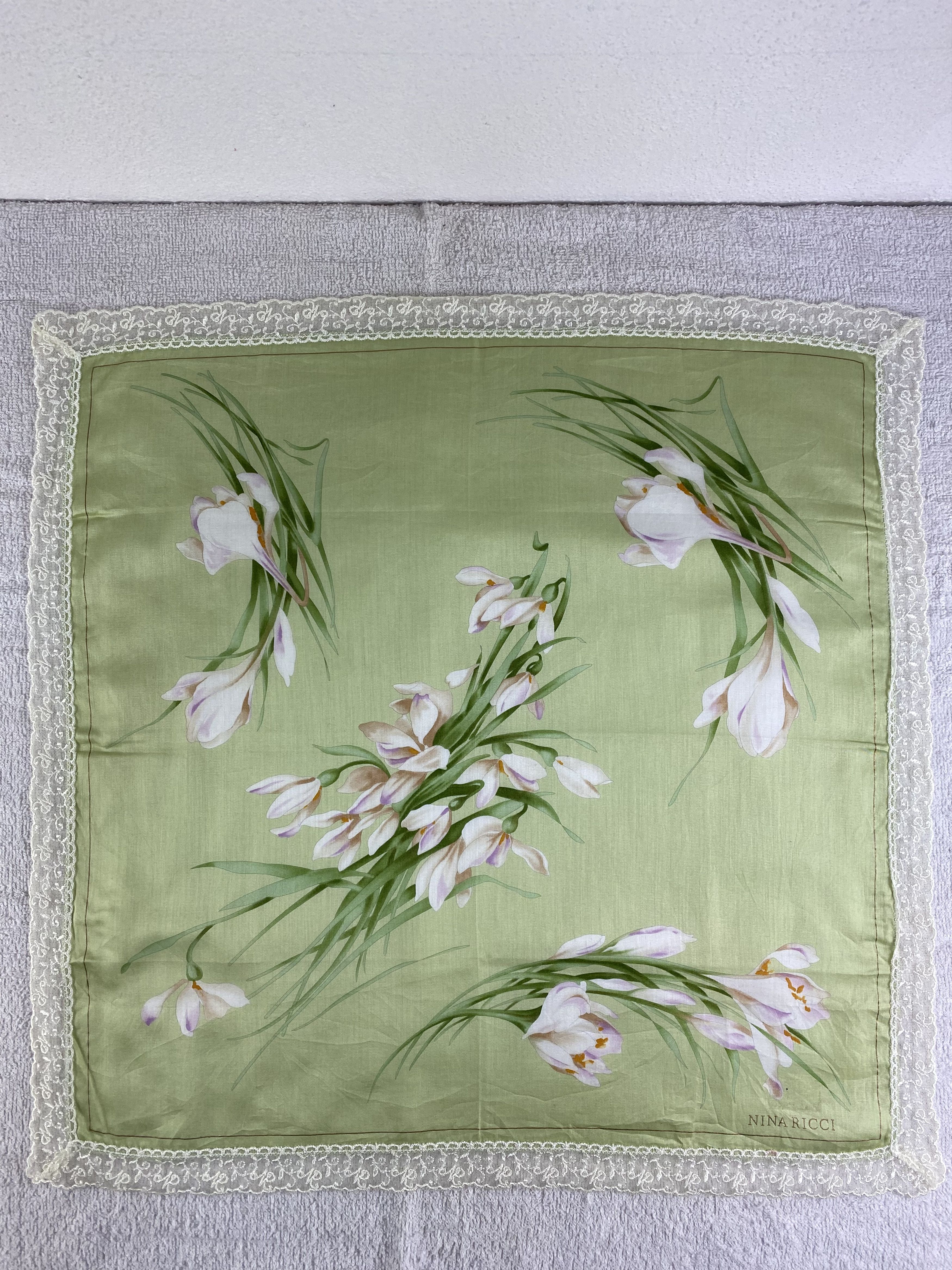 Nina Ricci Nina Ricci Handkerchief / Bandana / Neckerchief C154 Size ONE SIZE - 3 Thumbnail