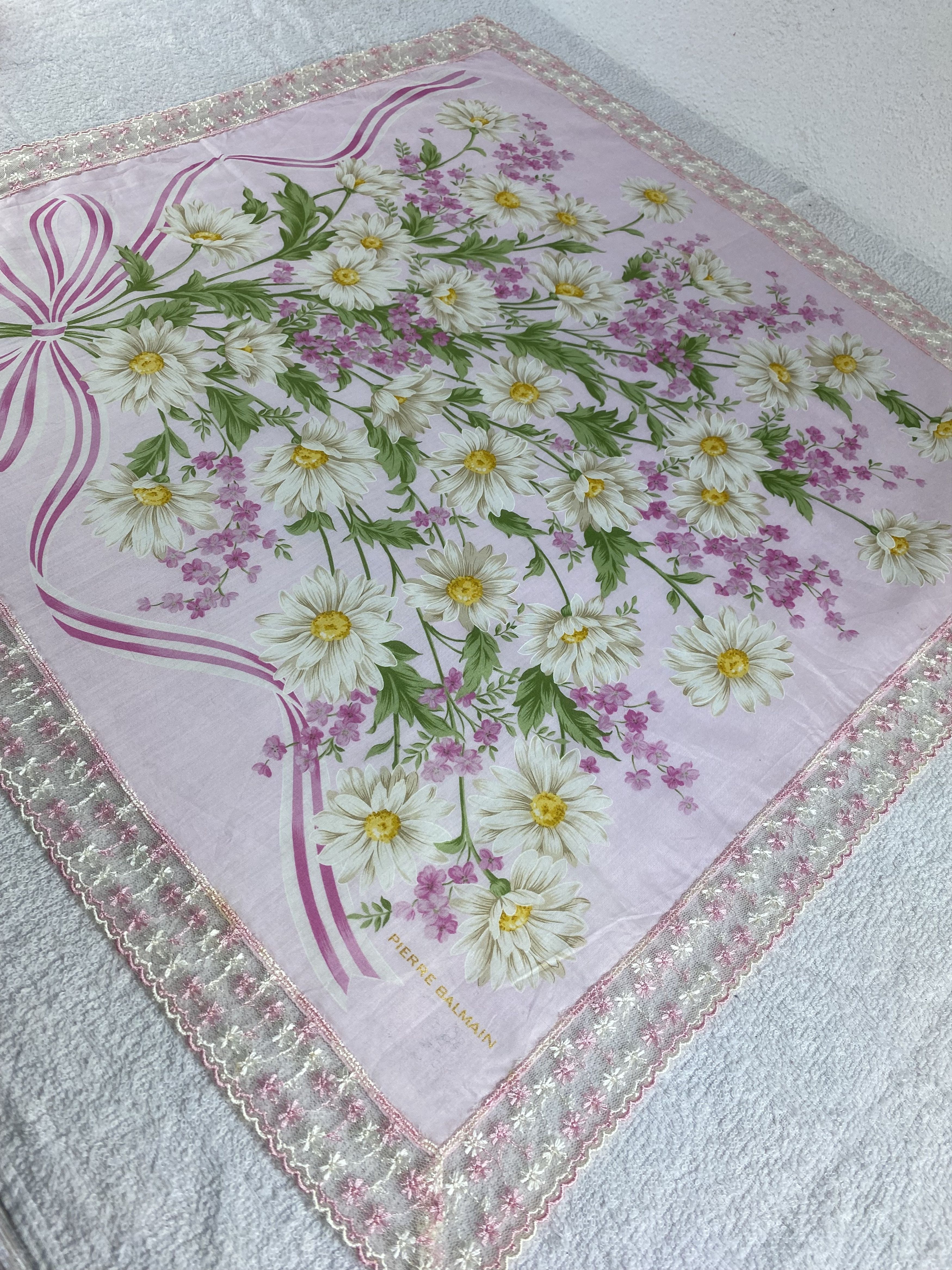 Pierre Balmain Pierre Balmain Handkerchief / Bandana / Neckerchief C161 Size ONE SIZE - 4 Thumbnail