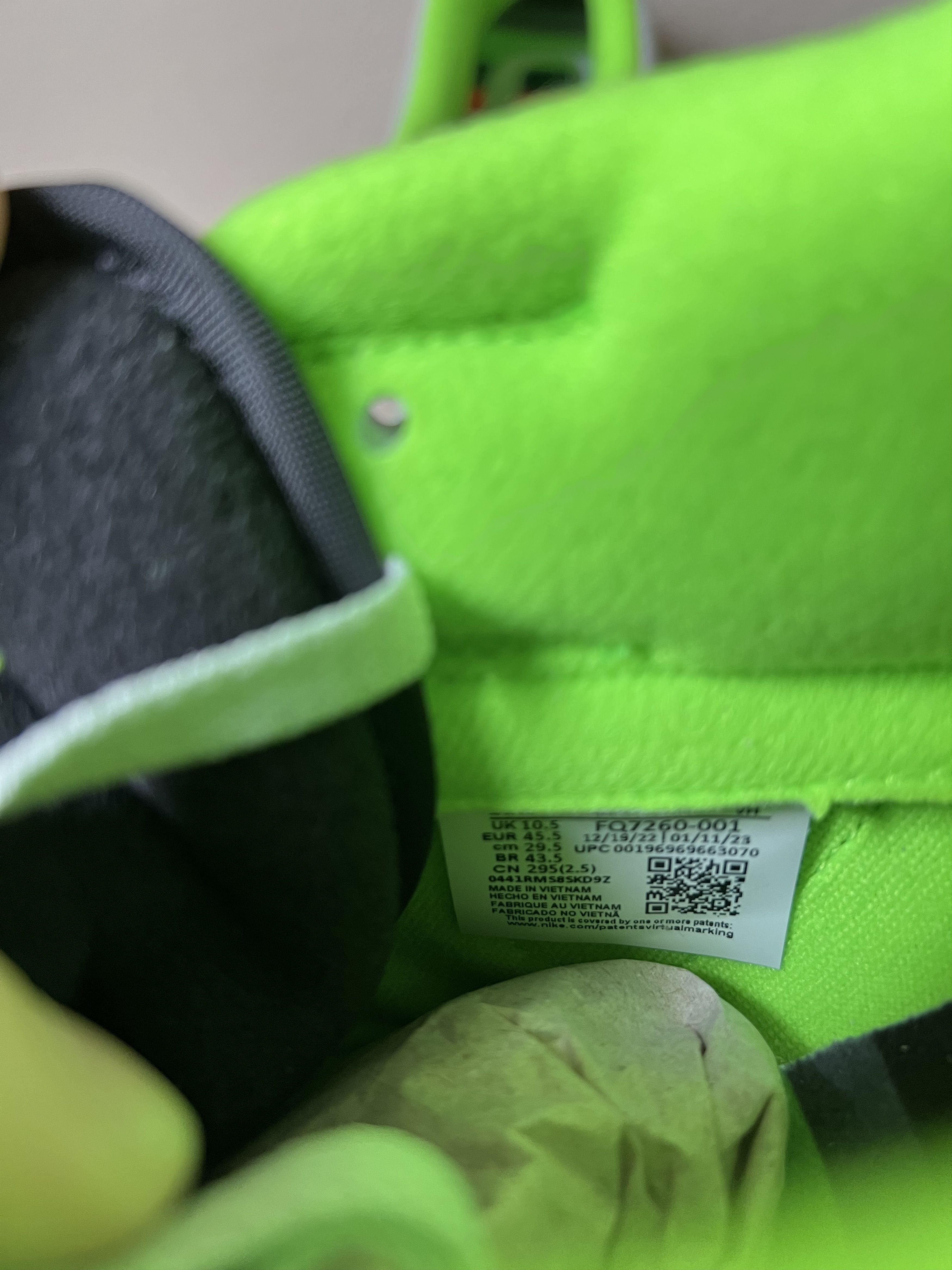 Nike Nike Dunk Low PE Oregon Ducks Size US 11.5 / EU 44-45 - 9 Thumbnail