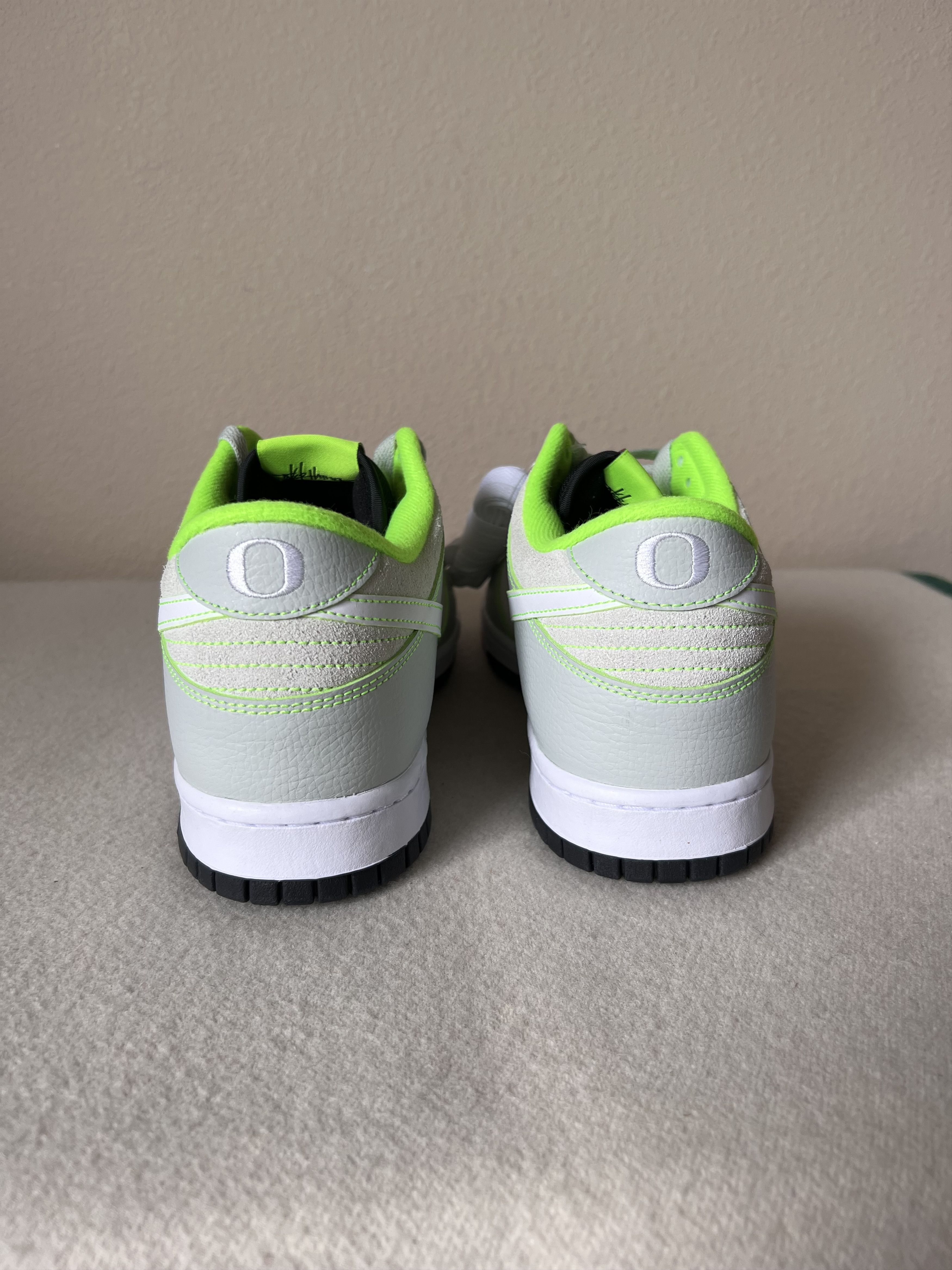 Nike Nike Dunk Low PE Oregon Ducks Size US 11.5 / EU 44-45 - 6 Thumbnail