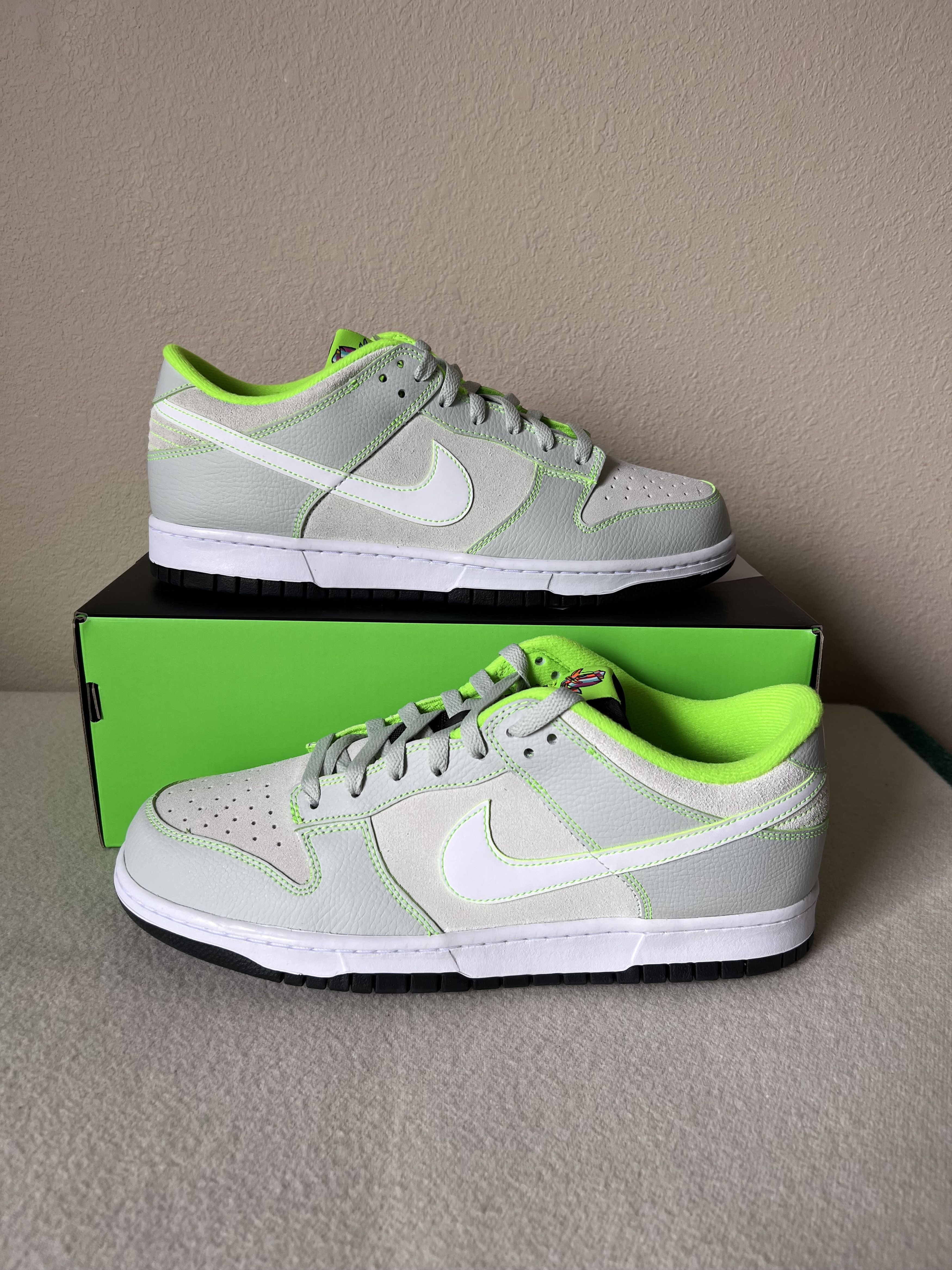 Nike Nike Dunk Low PE Oregon Ducks Size US 11.5 / EU 44-45 - 2 Thumbnail