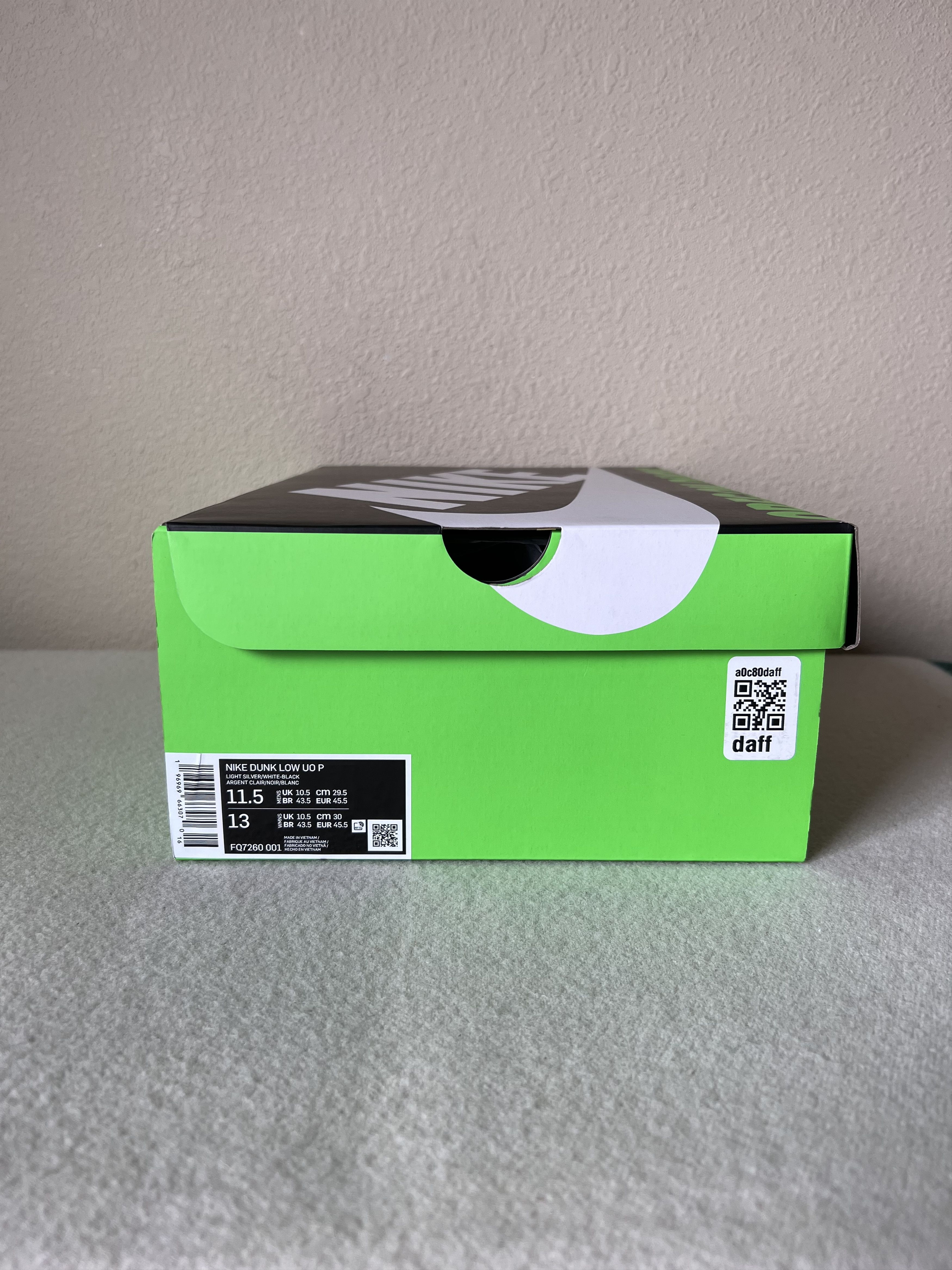 Nike Nike Dunk Low PE Oregon Ducks Size US 11.5 / EU 44-45 - 11 Thumbnail