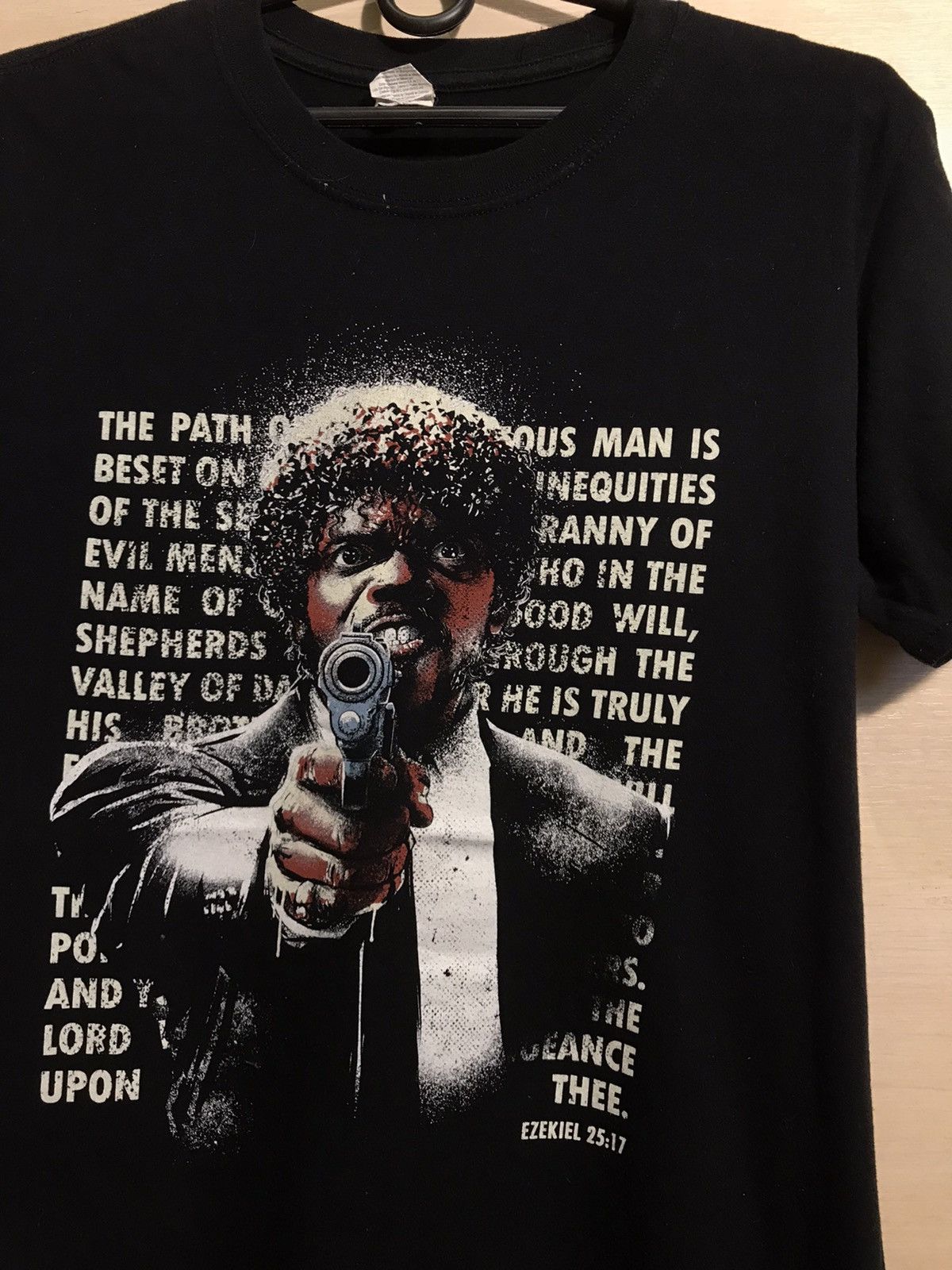 Vintage Vintage Pulp Fiction streetwear movie tee Size US M / EU 48-50 / 2 - 3 Thumbnail