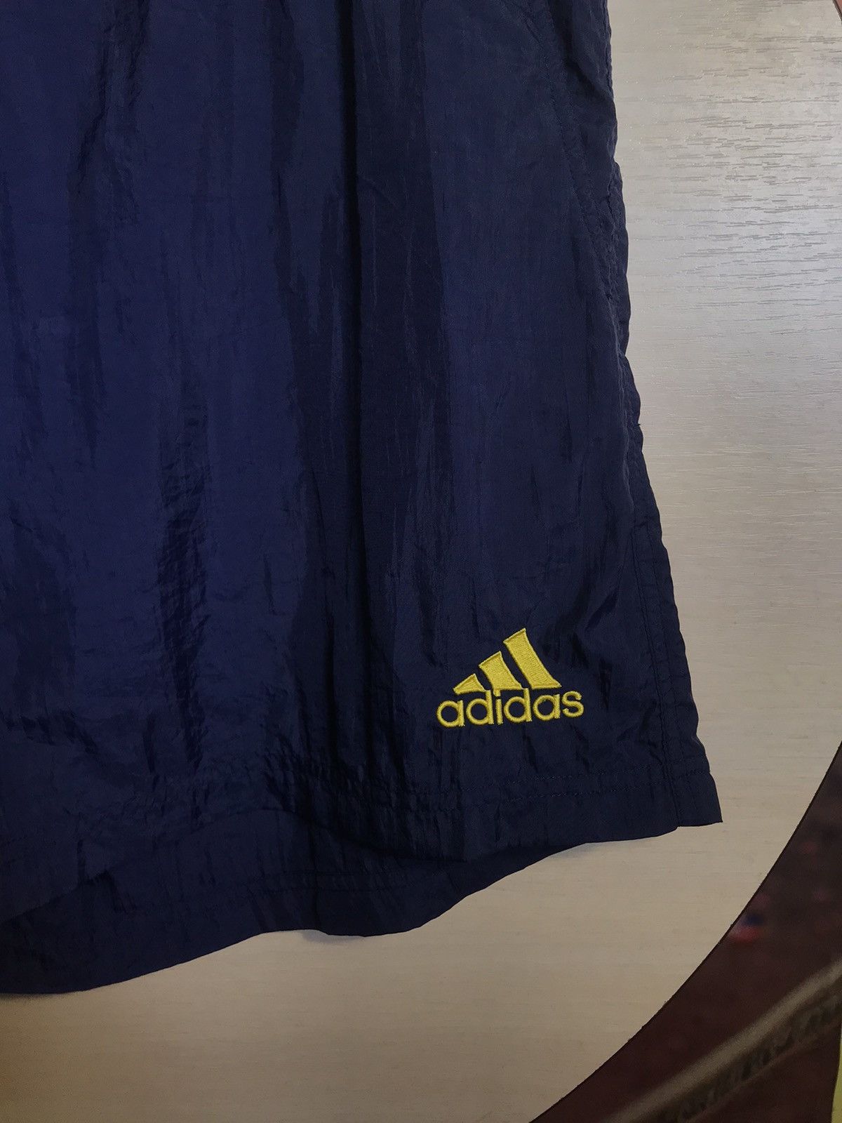 Adidas × Vintage Vintage Adidas streetwear shorts Size US 34 / EU 50 - 3 Thumbnail
