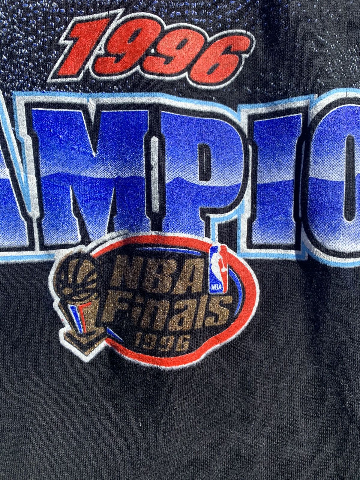 NBA Vintage 1996 Bulls Champion Bulls Shirt Size US XL / EU 56 / 4 - 5 Thumbnail