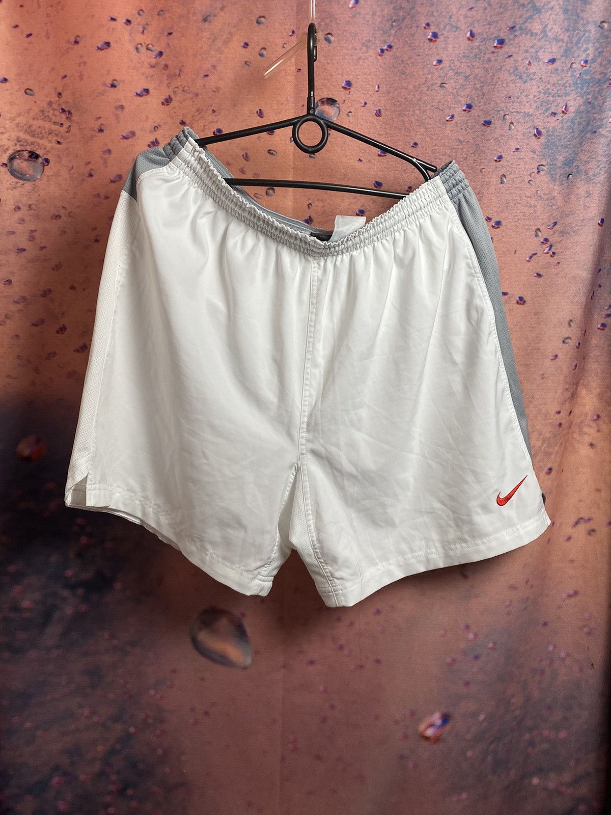 Nike × Vintage Vintage Nike streetwear shorts size Xl-Xxl Size US 38 / EU 54 - 2 Thumbnail