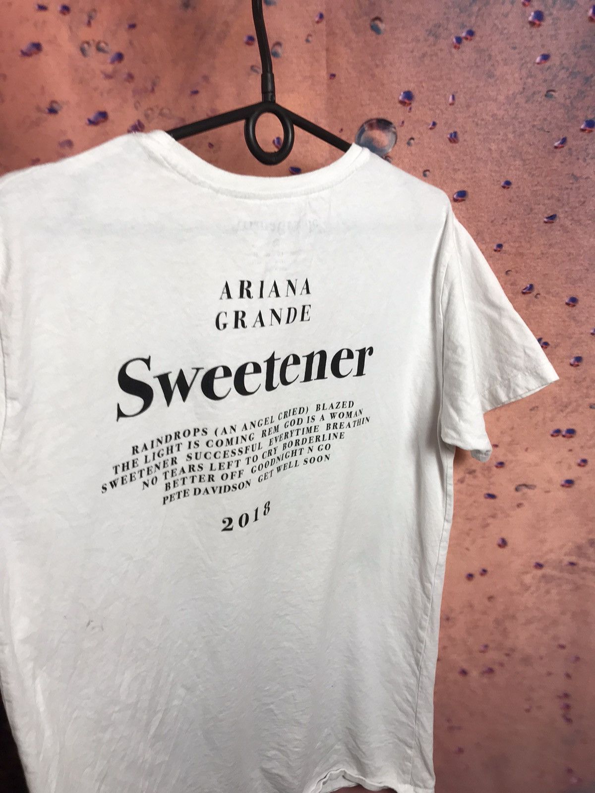 Band Tees Ariana Grande streetwear band tour tee Size US M / EU 48-50 / 2 - 6 Thumbnail