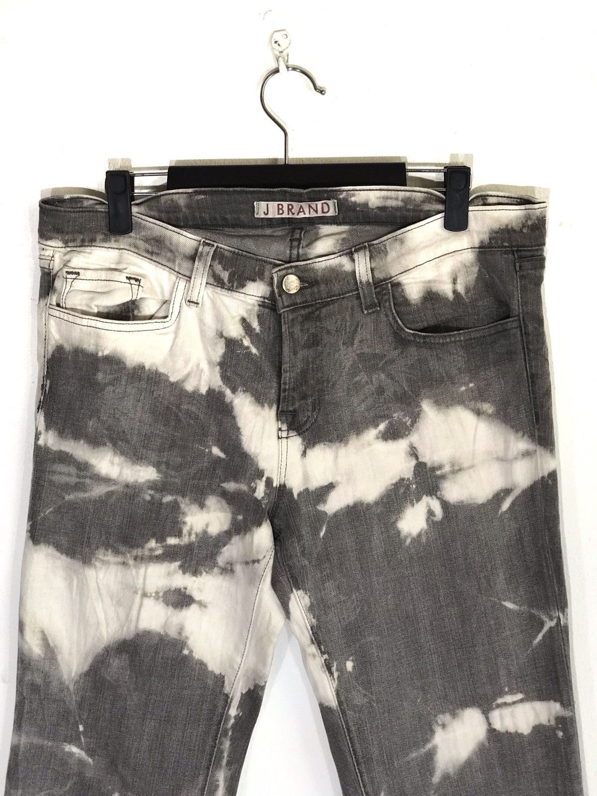 J Brand Made In Usa J Brand Acid Wash Design Stretch Skinny Jeans Size US 34 / EU 50 - 2 Thumbnail