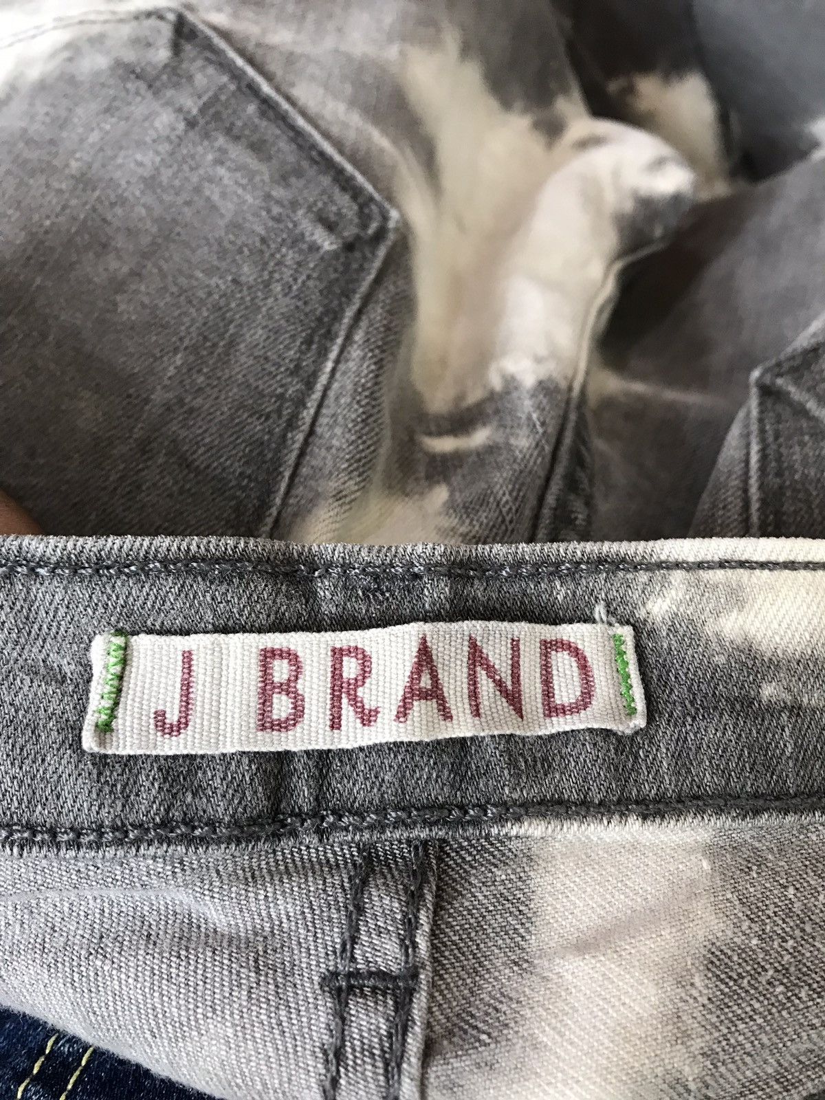 J Brand Made In Usa J Brand Acid Wash Design Stretch Skinny Jeans Size US 34 / EU 50 - 9 Thumbnail
