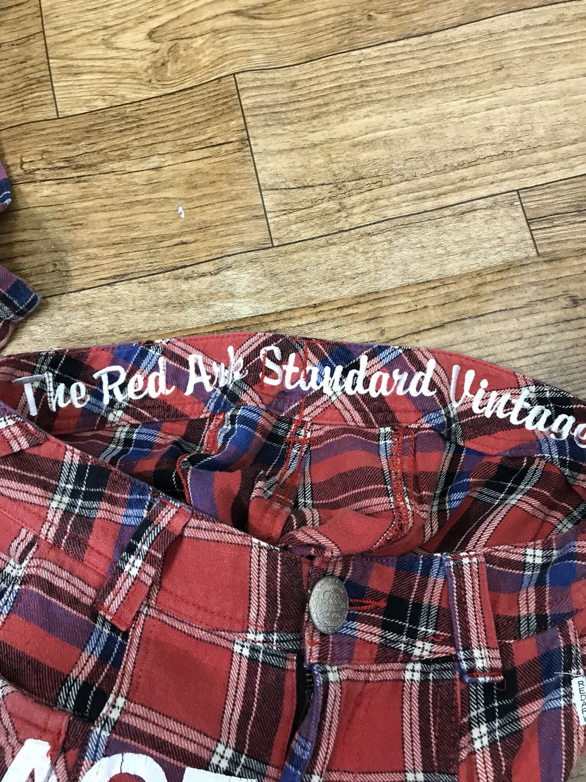Japanese Brand Japanese Brand Redark Big Side Pocket Tartan Plaid Pants Size US 30 / EU 46 - 9 Thumbnail