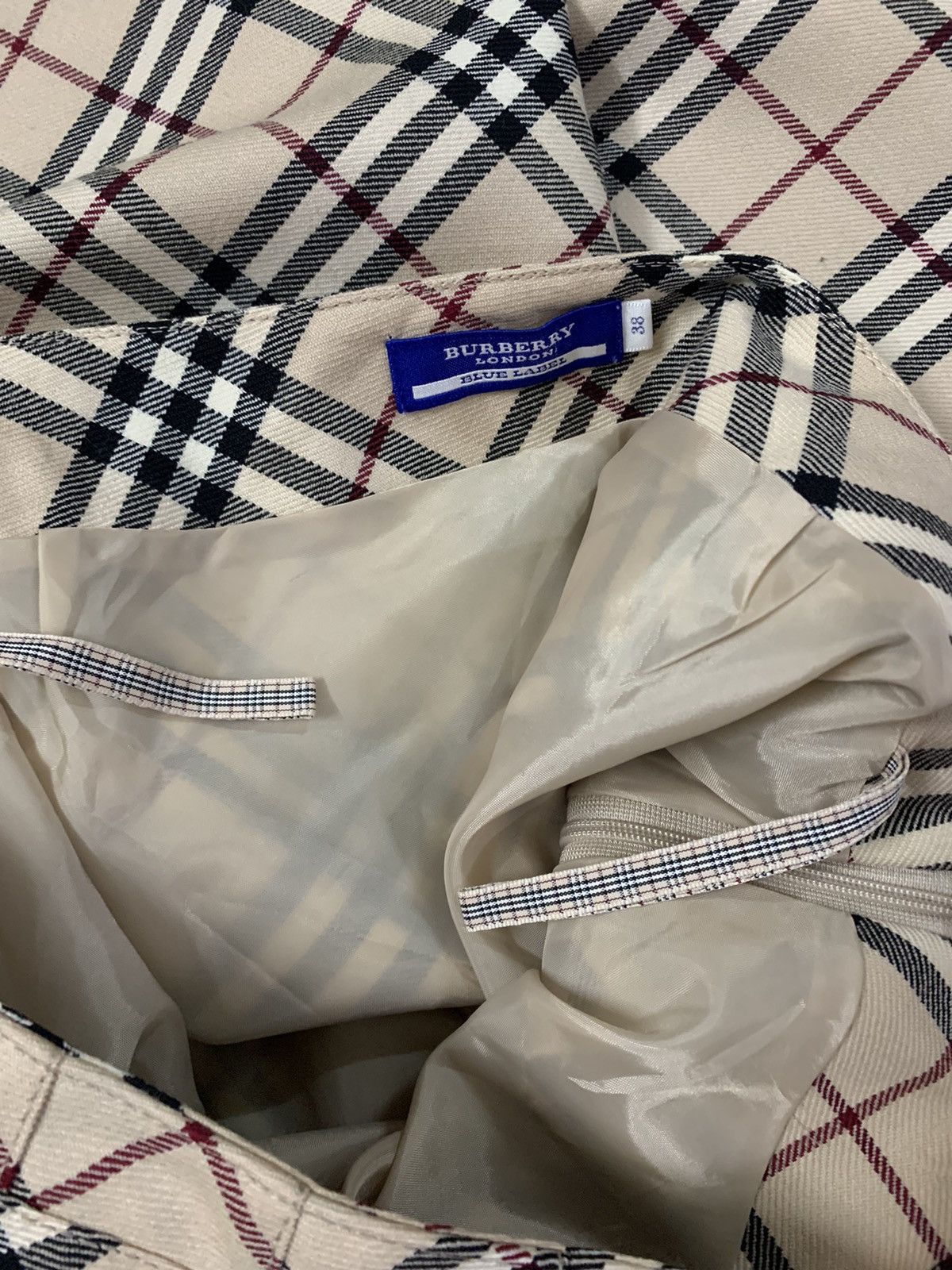 Burberry FINAL⚡️Vintage Burberry London Blue Label Nova Check Skirts Size 28" / US 6 / IT 42 - 7 Thumbnail