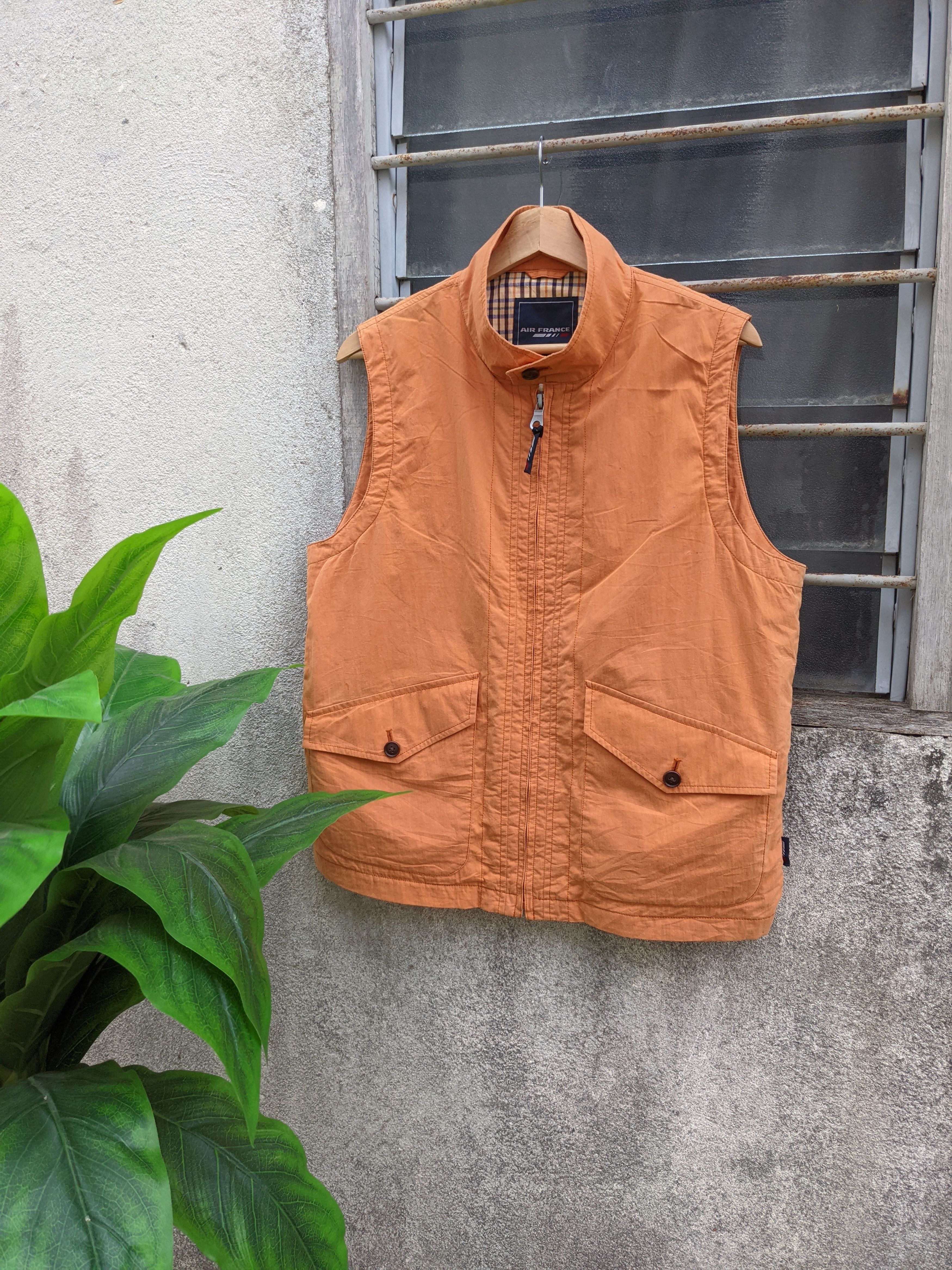 Vintage ⚡️Steals⚡️ Vintage Air France Techwear Vest Size US M / EU 48-50 / 2 - 1 Thumbnail