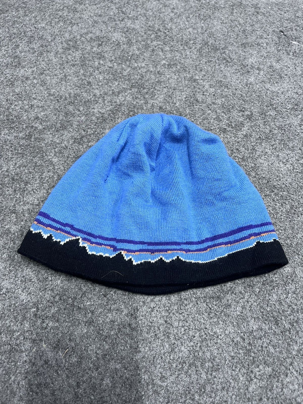 Patagonia Vintage patagonia beanie hat Size ONE SIZE - 2 Thumbnail