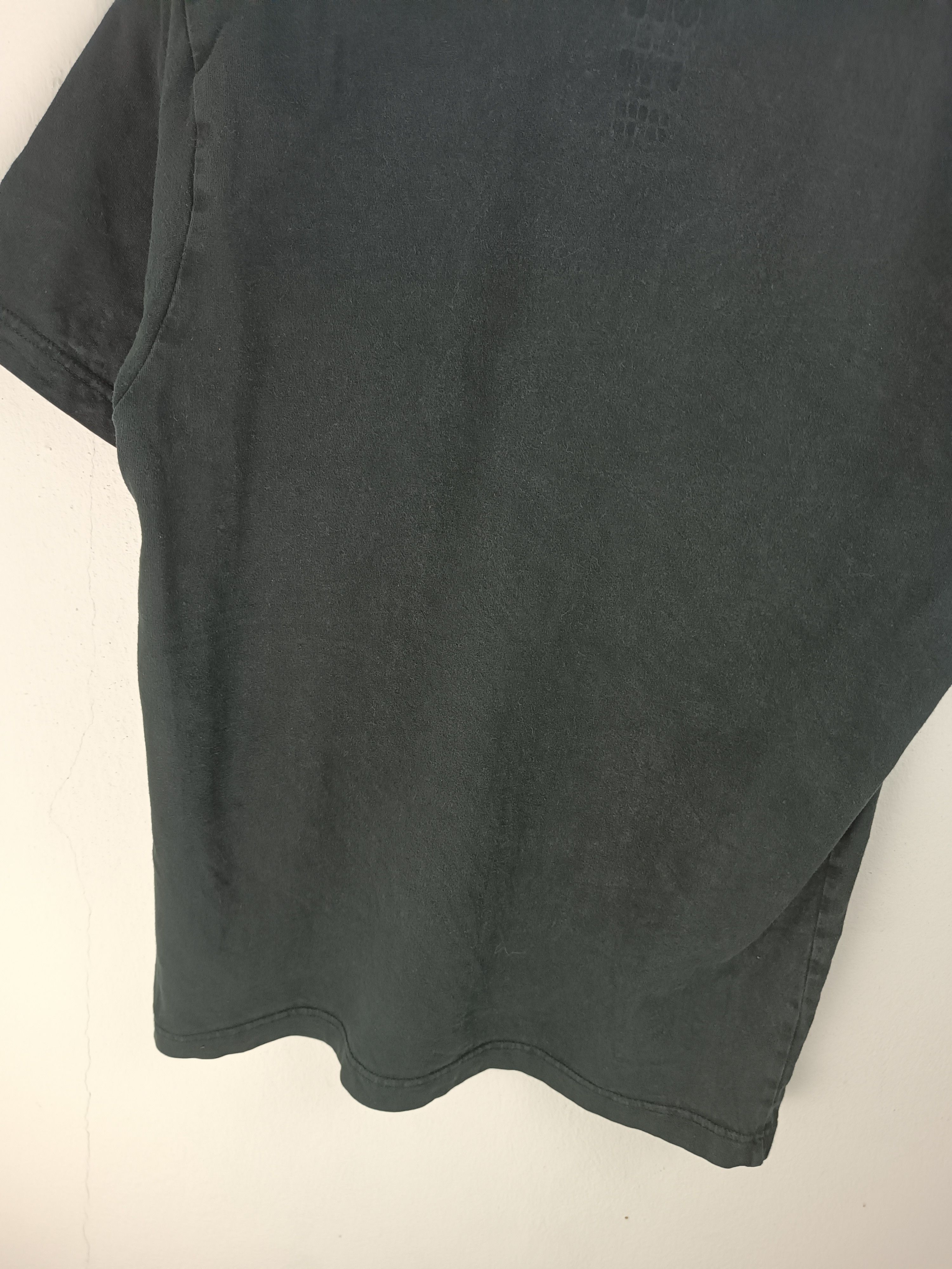 Marvel Comics UNIQLO X THE INCREDIBLE HULK TEE marvel superhero dc ironman Size US M / EU 48-50 / 2 - 13 Thumbnail