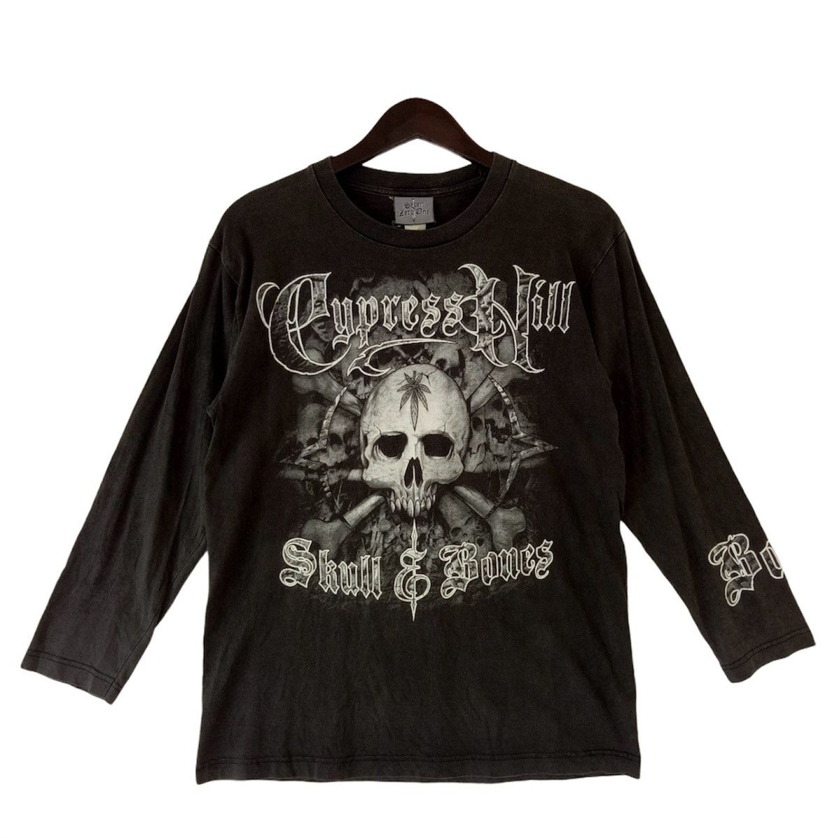 Band Tees CYPRESS HILL American hip hop group skull and bones tee Size US S / EU 44-46 / 1 - 2 Thumbnail