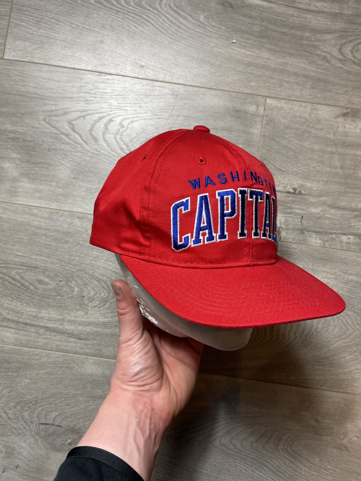 NHL × Starter × Vintage Vintage Washington Capitals Arch Starter Snapback Hockey Hat Size ONE SIZE - 3 Thumbnail