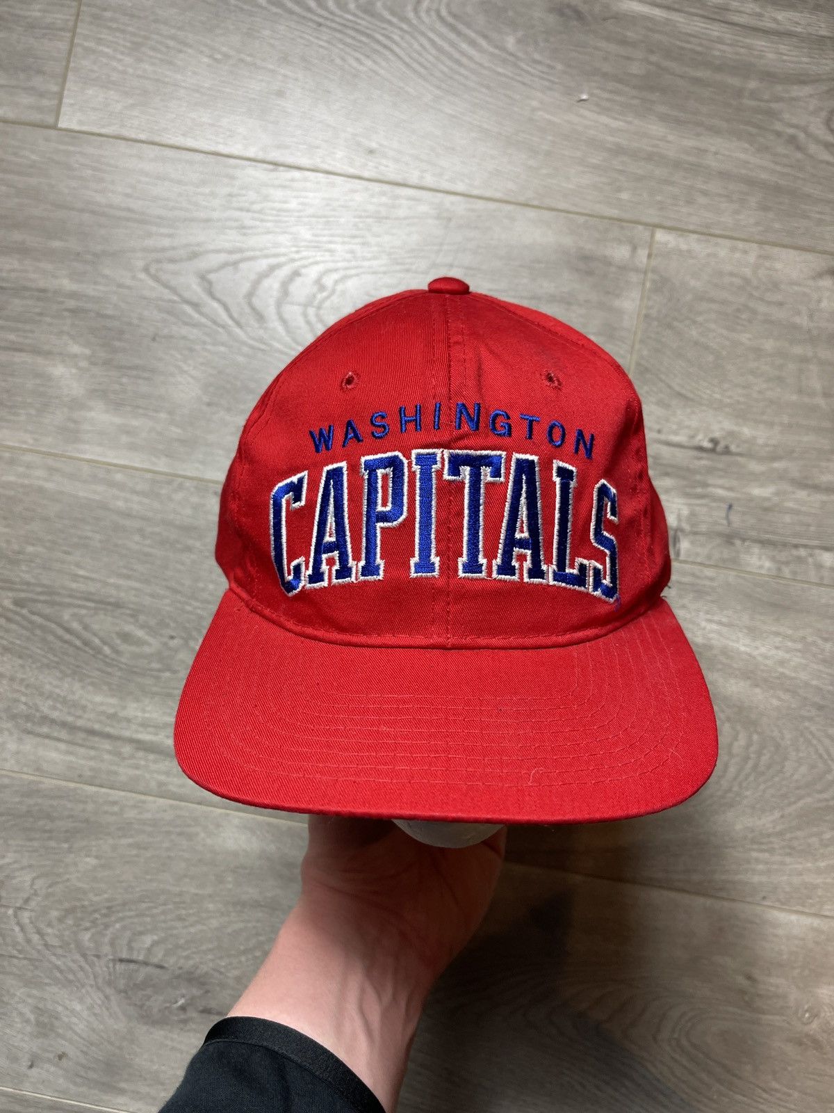 NHL × Starter × Vintage Vintage Washington Capitals Arch Starter Snapback Hockey Hat Size ONE SIZE - 2 Thumbnail